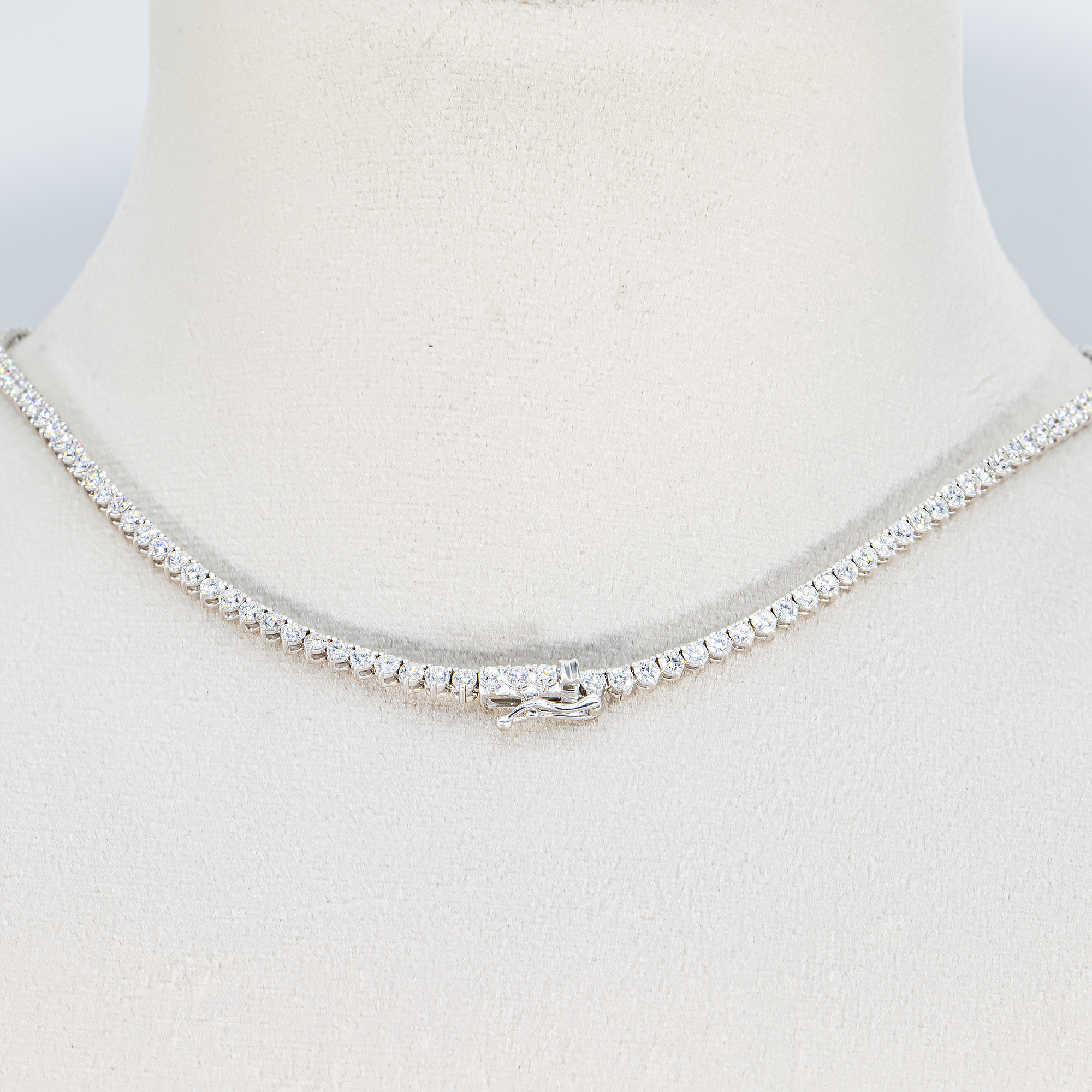 14K White Gold Round Diamond Tennis Chain 10.41ct
