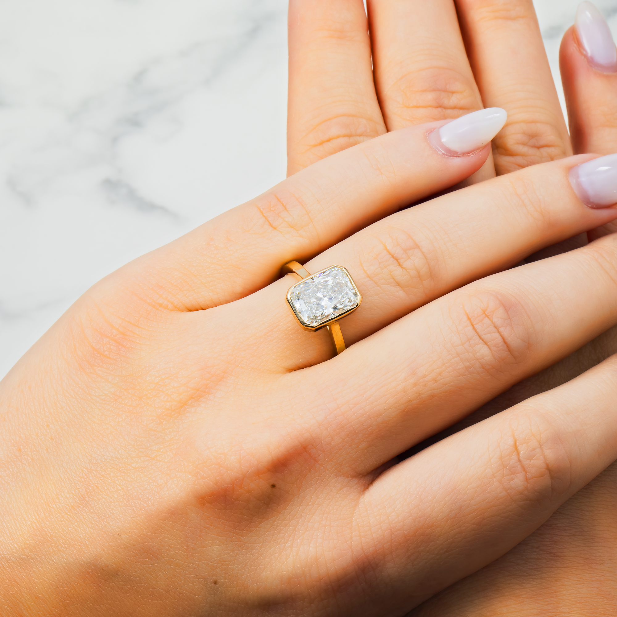 14K Yellow Gold Solitaire Radiant Diamond Ring 3.10ct