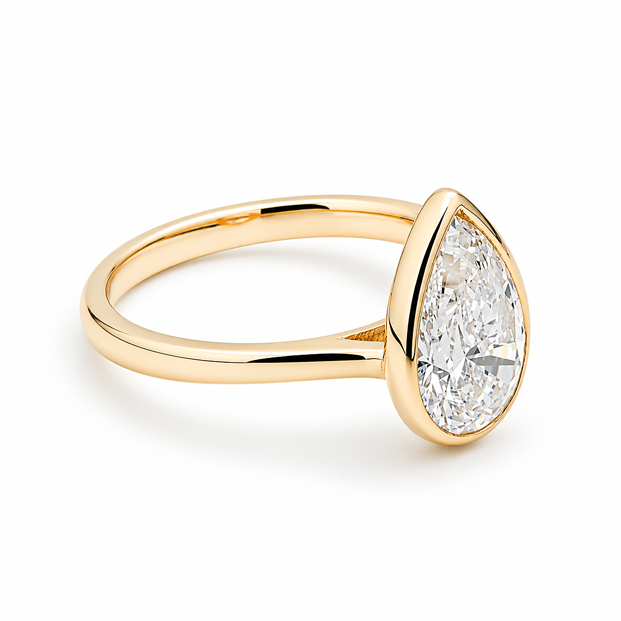 14K Yellow Gold Solitaire Pear Diamond Ring 1.50ct