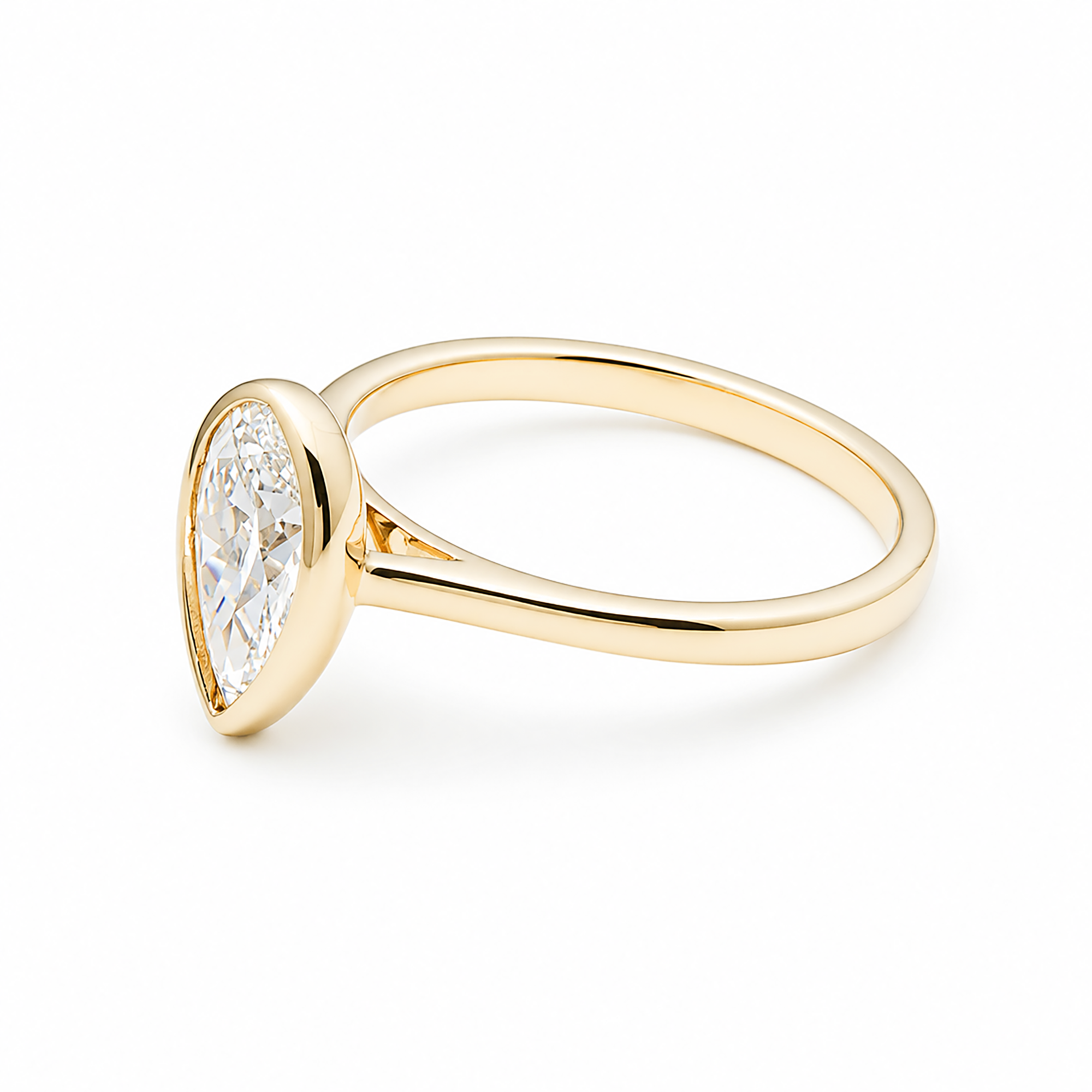 14K Yellow Gold Solitaire Pear Diamond Ring 1.04ct