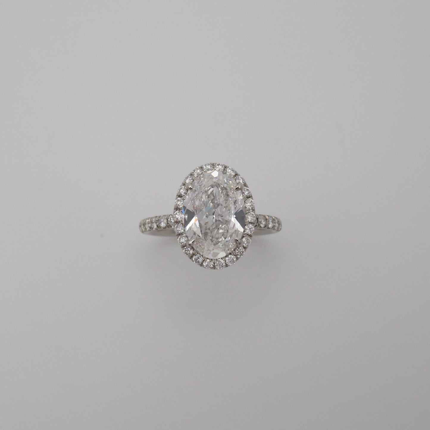 GIA 3.02ct Oval Cut Diamond Engagement ring 3.77ctw