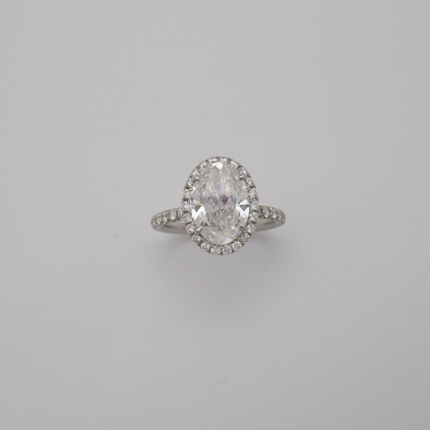 GIA 3.02ct Oval Cut Diamond Engagement ring 3.77ctw