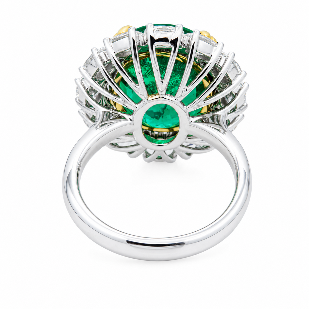 18K White Gold Oval Emerald & Diamond Ring 11.15ctw