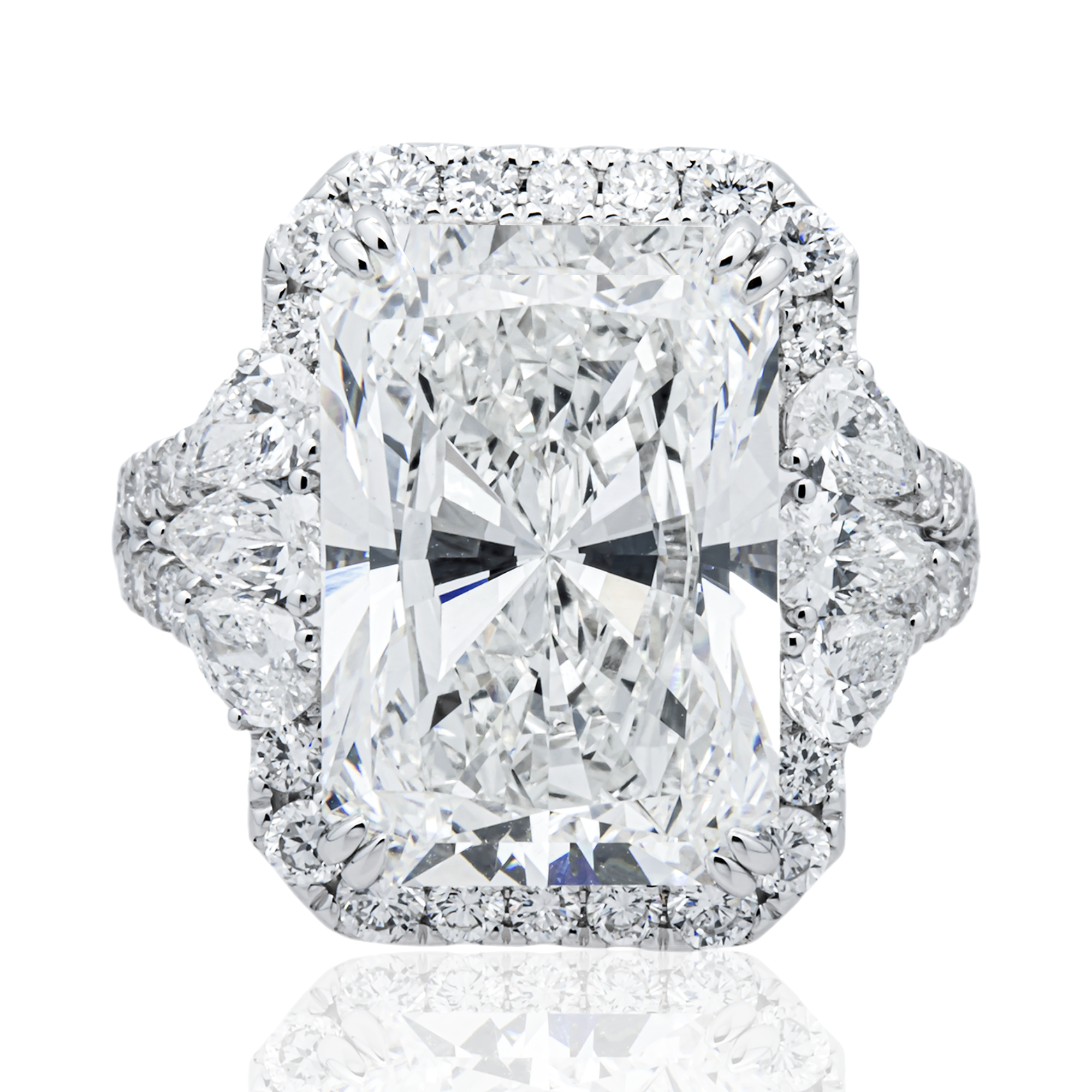 14K White Gold 9.44ct Radiant Diamond Engagement Ring 11.05ctw