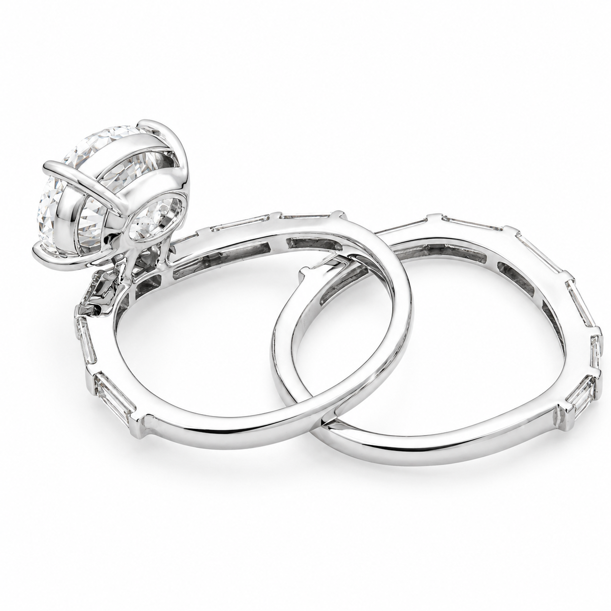 14K White Gold 3.02ct Oval & Baguette Diamond Ring 4.60ctw