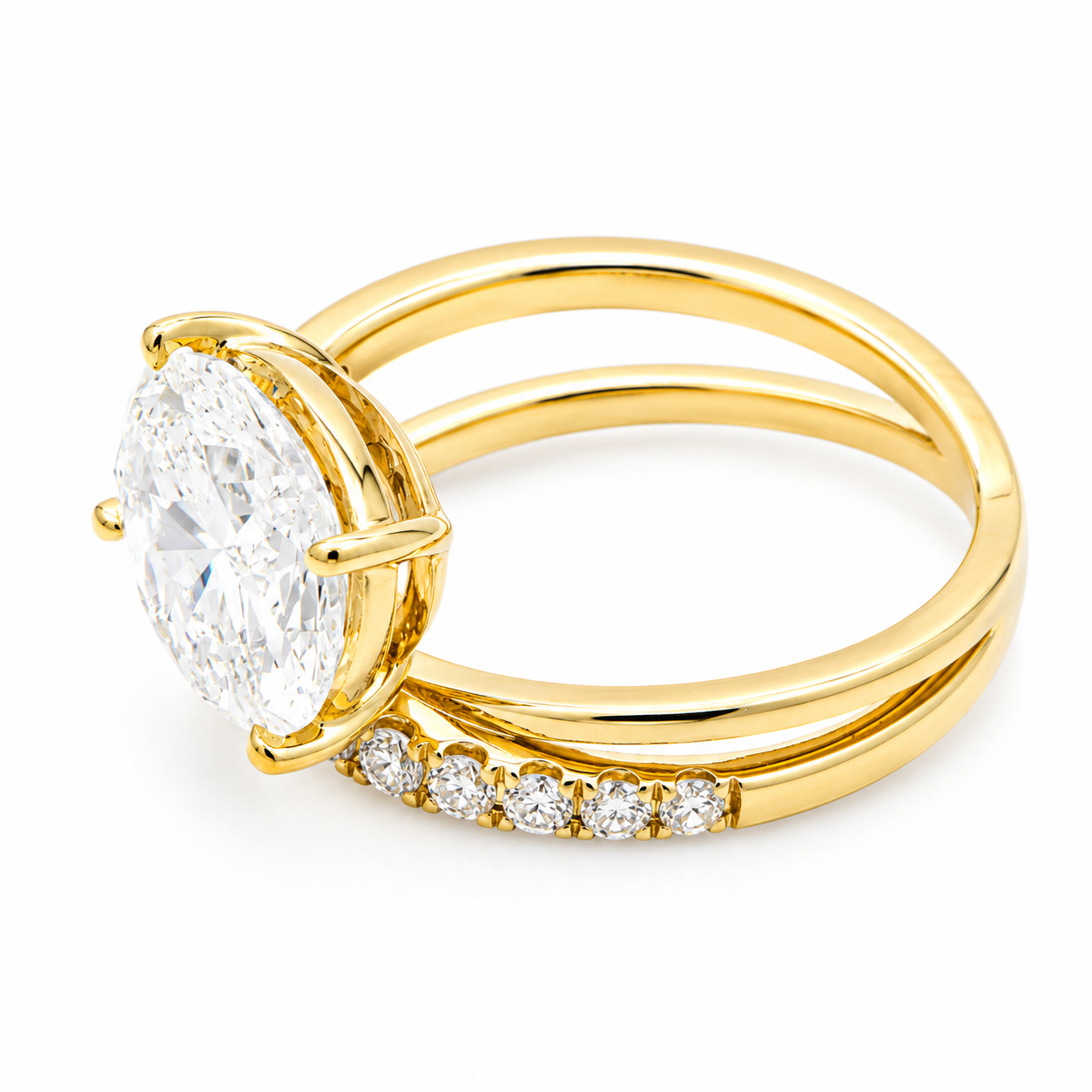 14K Yellow Gold 3.03ct Oval & Round Diamond Ring 3.5ctw
