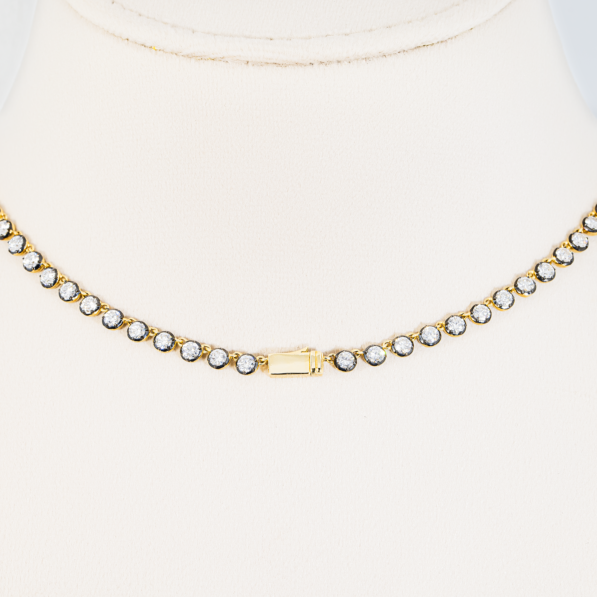 14K Yellow Gold Oval & Round Diamond Drop Necklace 12.46ct