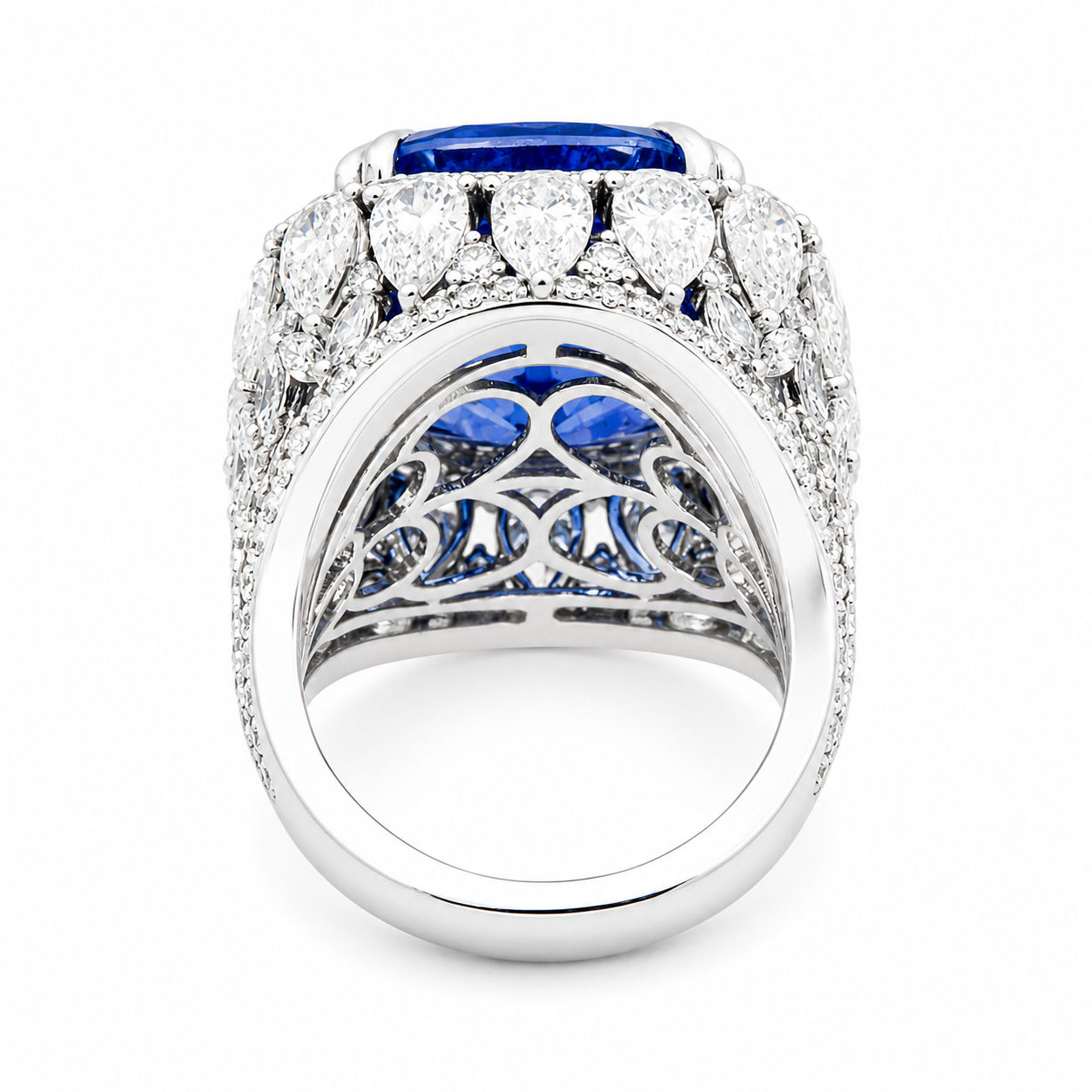 18K White Gold Cushion Sapphire & Diamond Ring 27.79ctw