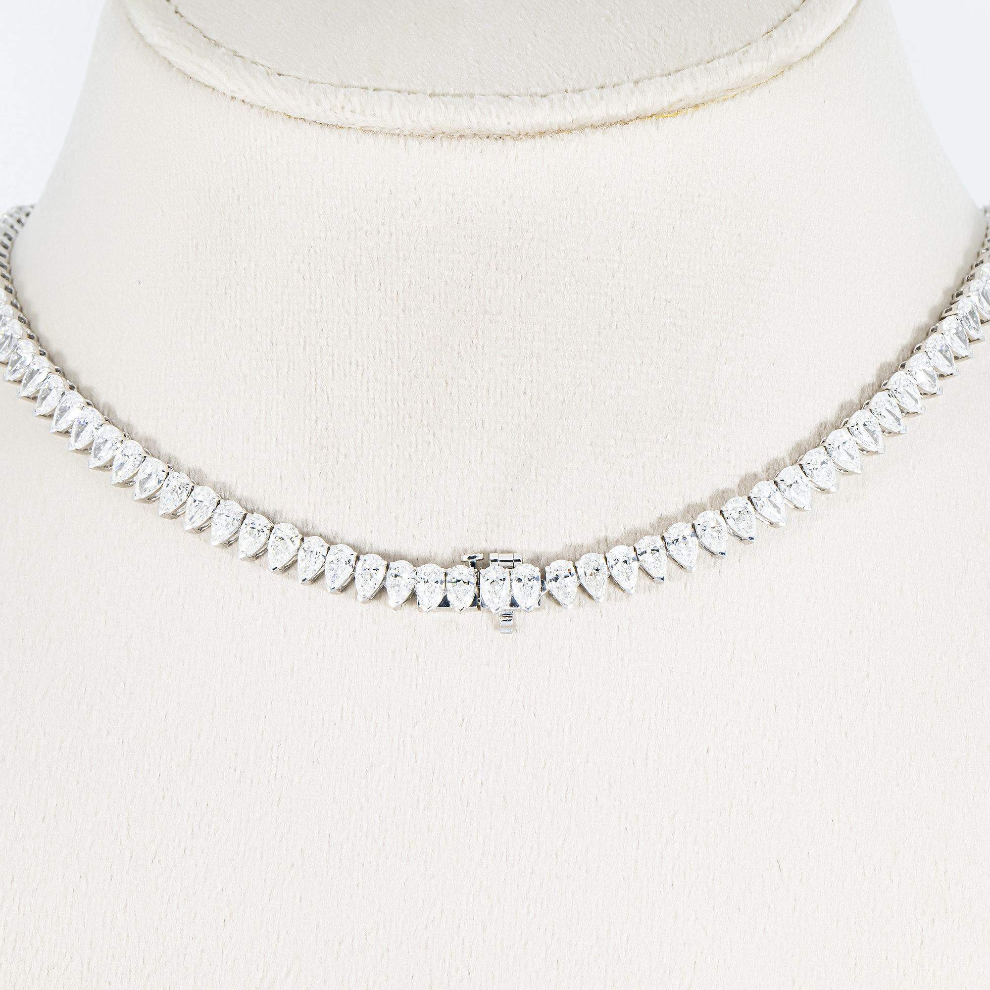 14K Two Tone Pear Cut Fancy Yellow & White Diamond Drop Necklace 32.35ct