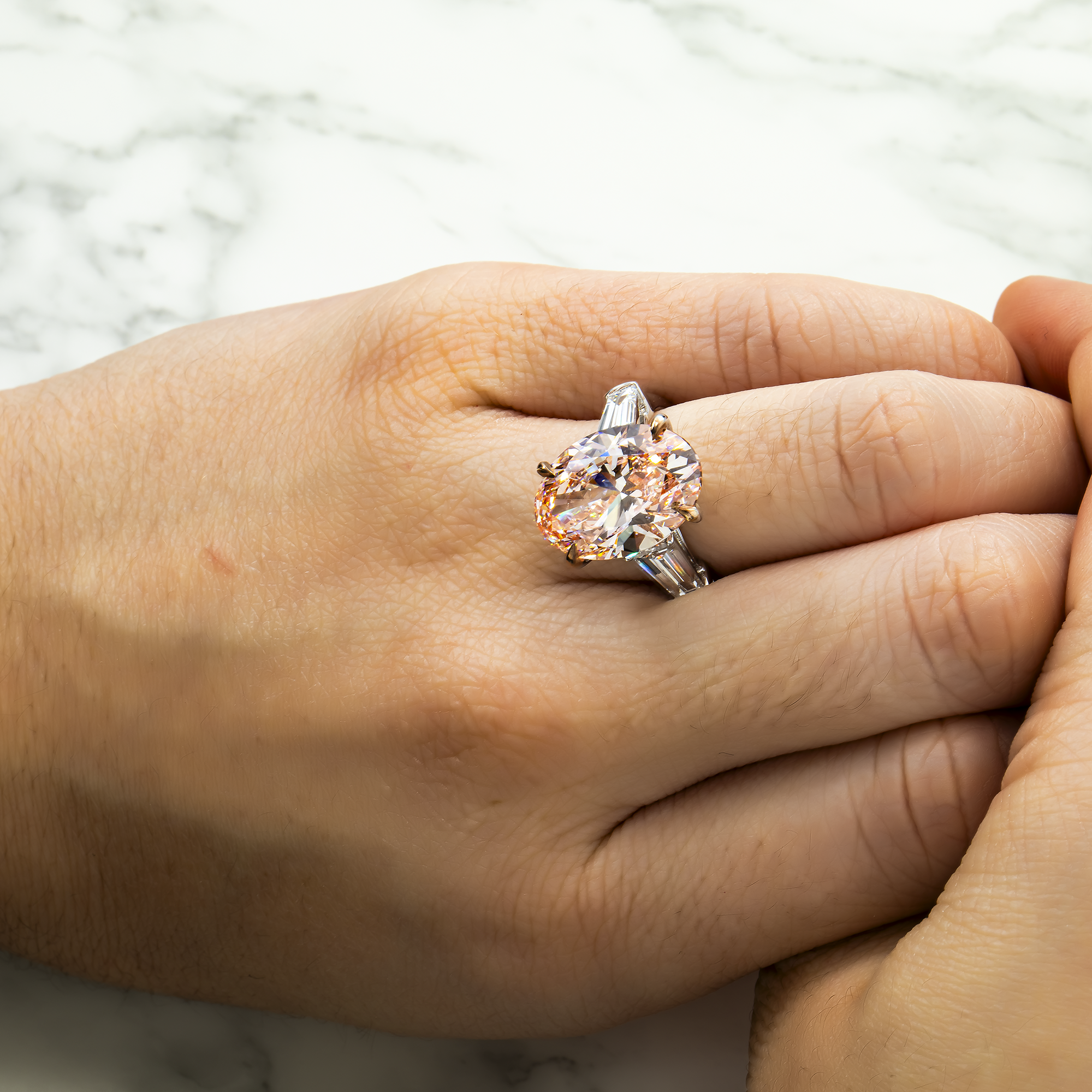 18K White Gold 10.33Ct Oval Cut Fancy Vivid Pink Diamond Engagement Ring 12.06Ctw Bridal