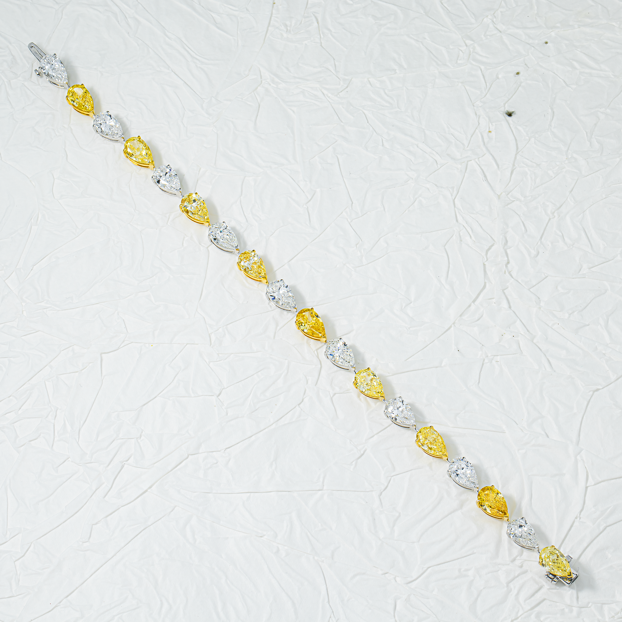 14K Two Tone Fancy Yellow & White Pear Cut Diamond Satellite Bracelet 20.21ct