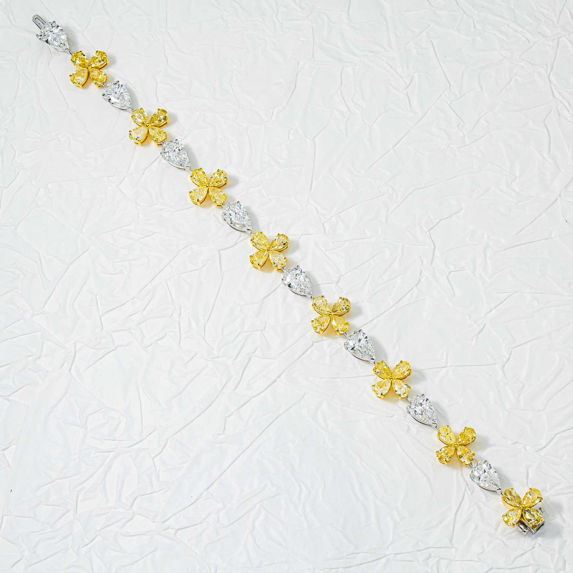 14K Two Tone Pear Cut Fancy Yellow & White Diamond Bracelet 18.45ct