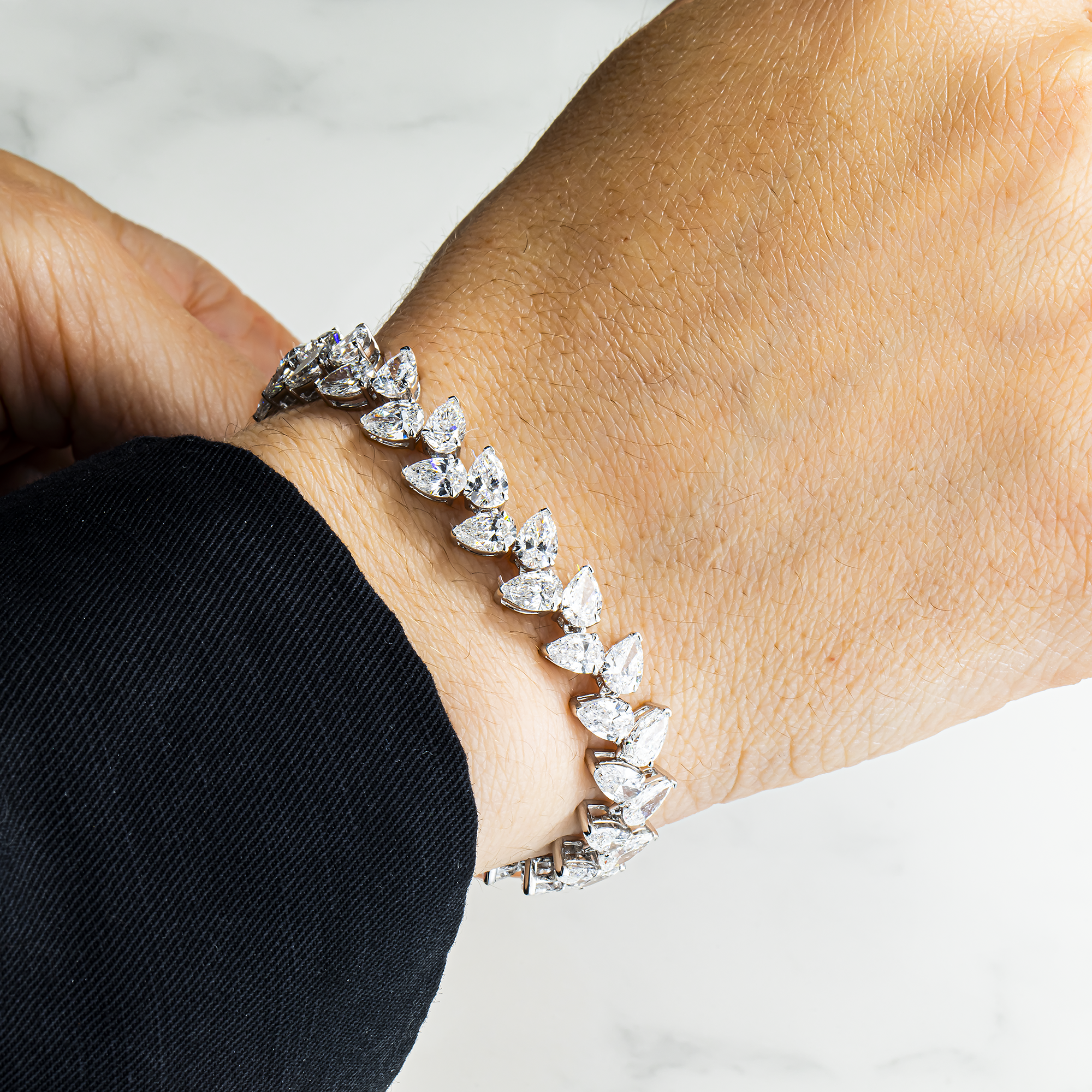 14K White Gold Pear Cut Diamond Bracelet 17.38ct