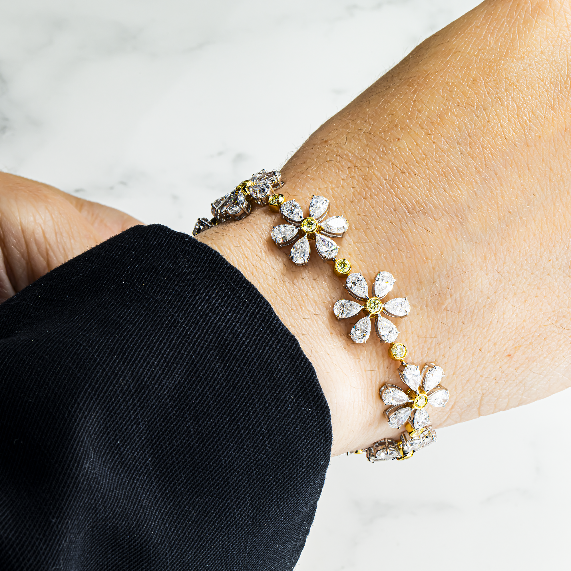 14K Two Tone Multi Cut Fancy Yellow & White Diamond Flower Bracelet 16.52ct