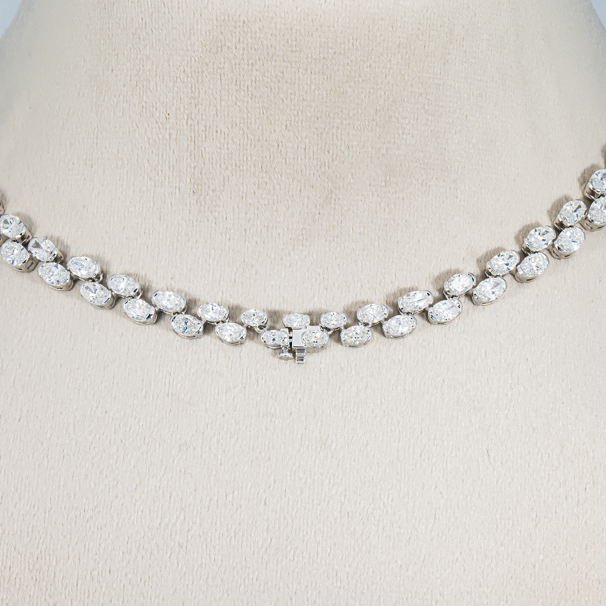 14K White Gold Graduated Oval Cut Floating Diamond Tennis Chain 39.15ct