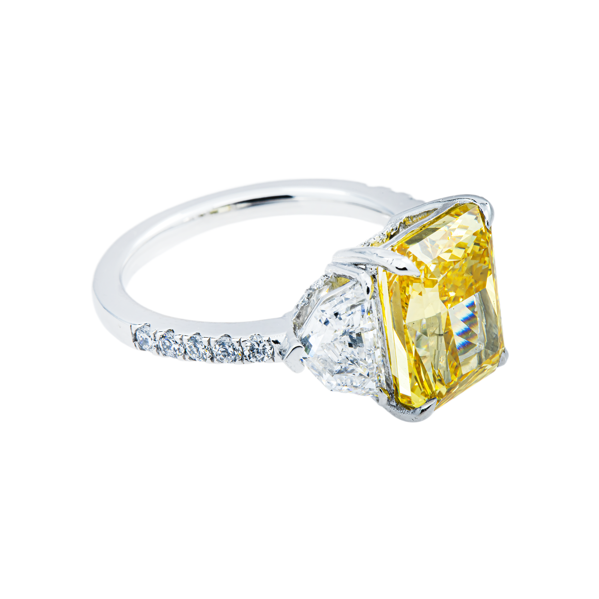 14K White Gold 5.61ct Radiant Fancy Yellow Diamond Ring 7.41ctw