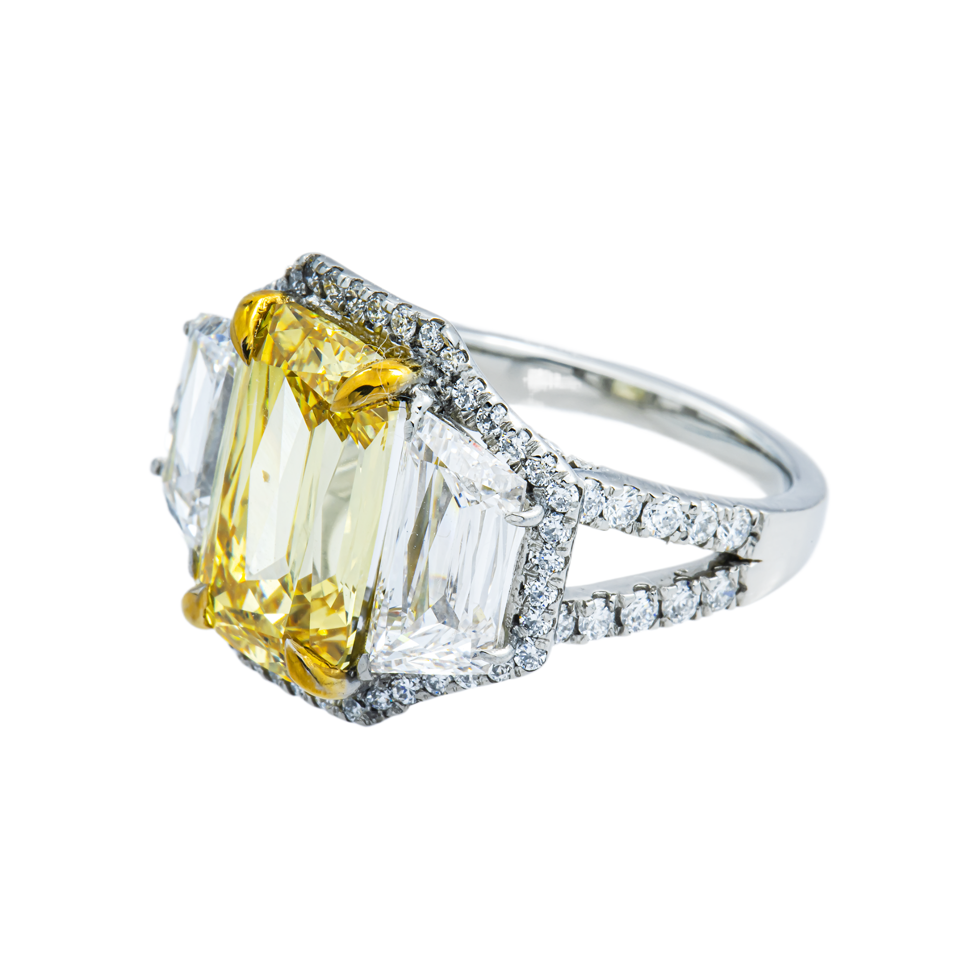 14K White Gold 5.15ct Emerald Fancy Yellow & White Diamond Ring 9.25ctw