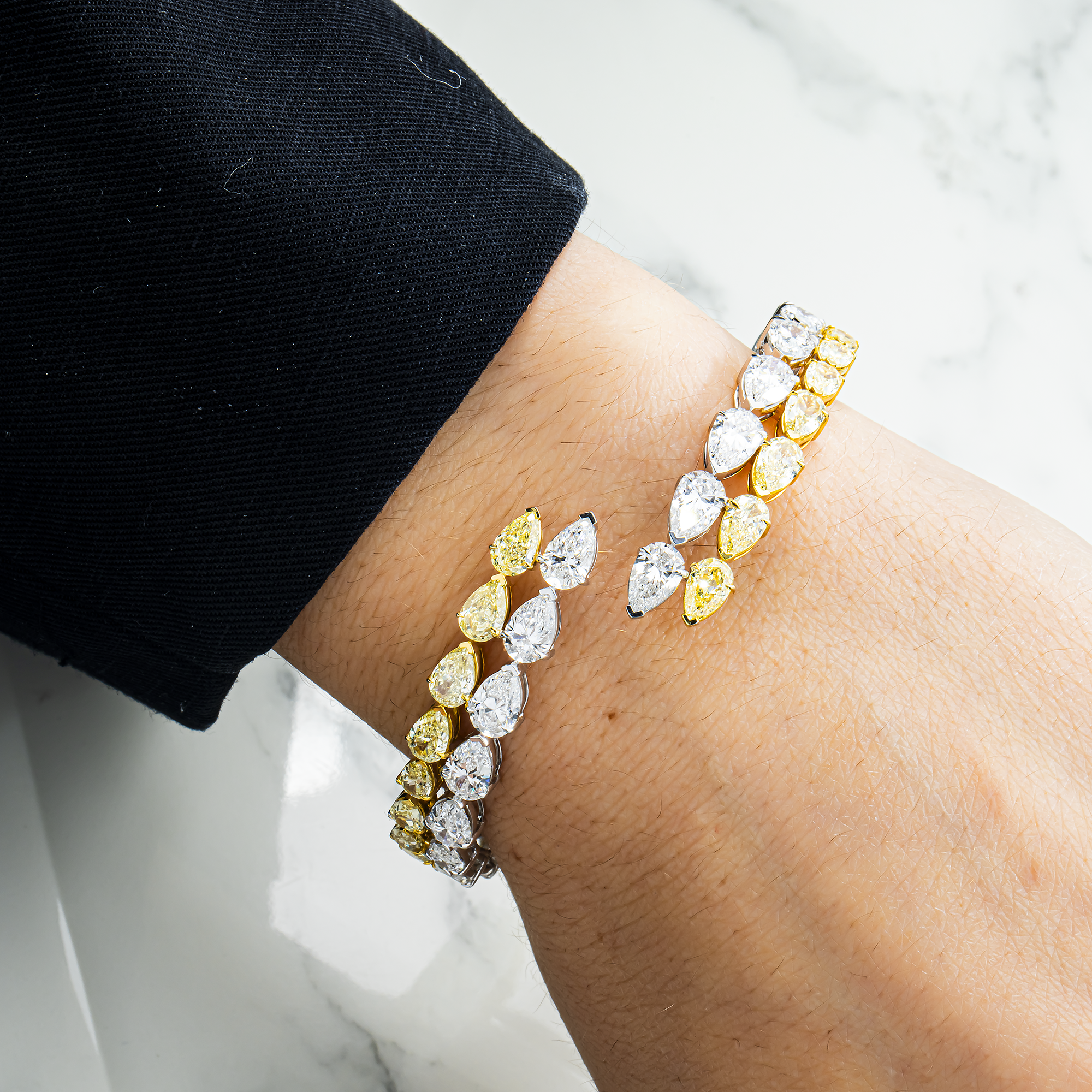 14K Two Tone Fancy Yellow & White Pear Diamond Bangle Bracelet 20.54ct