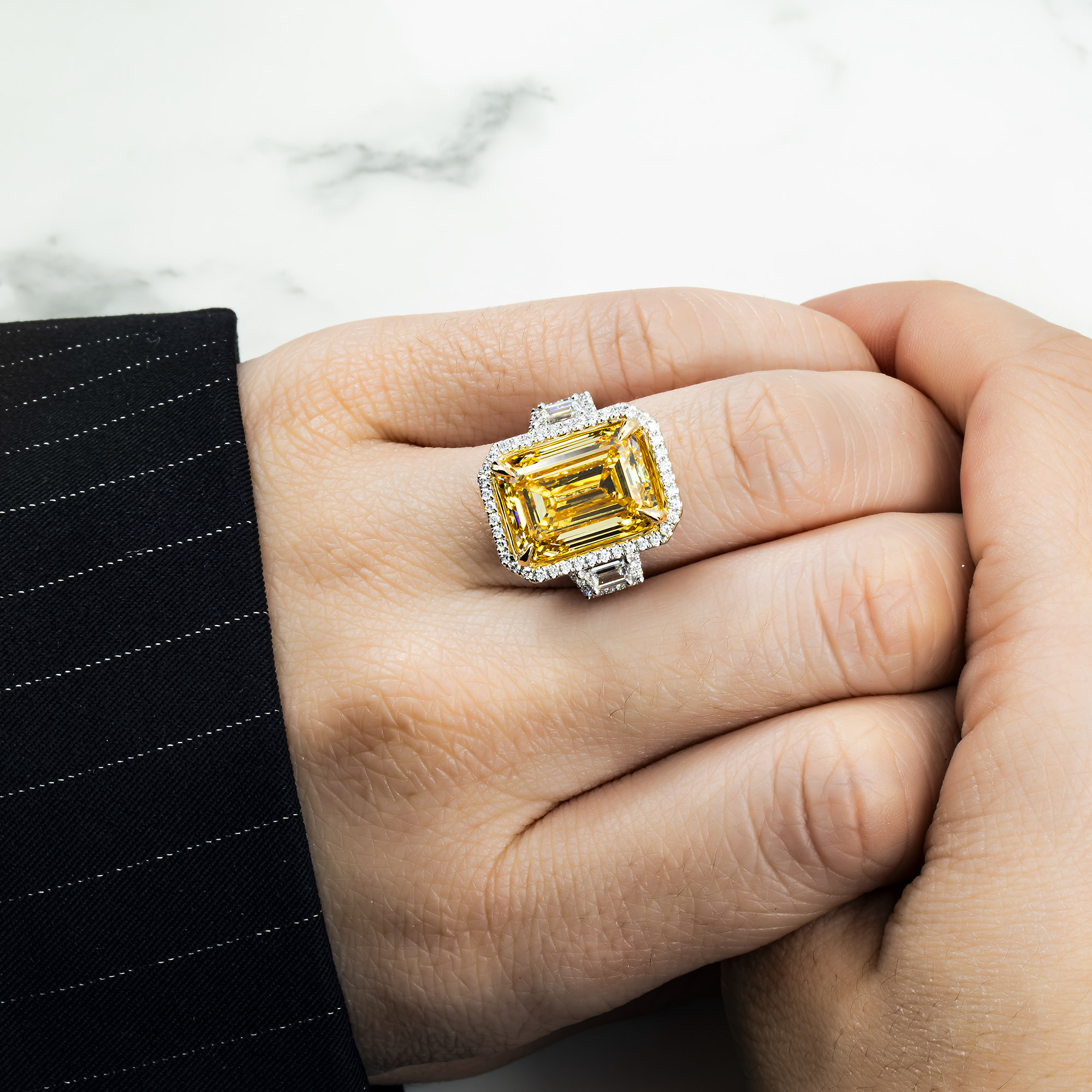 18K White Gold 10.51ct Emerald Cut Fancy Vivid Yellow Diamond Ring 11.93ctw