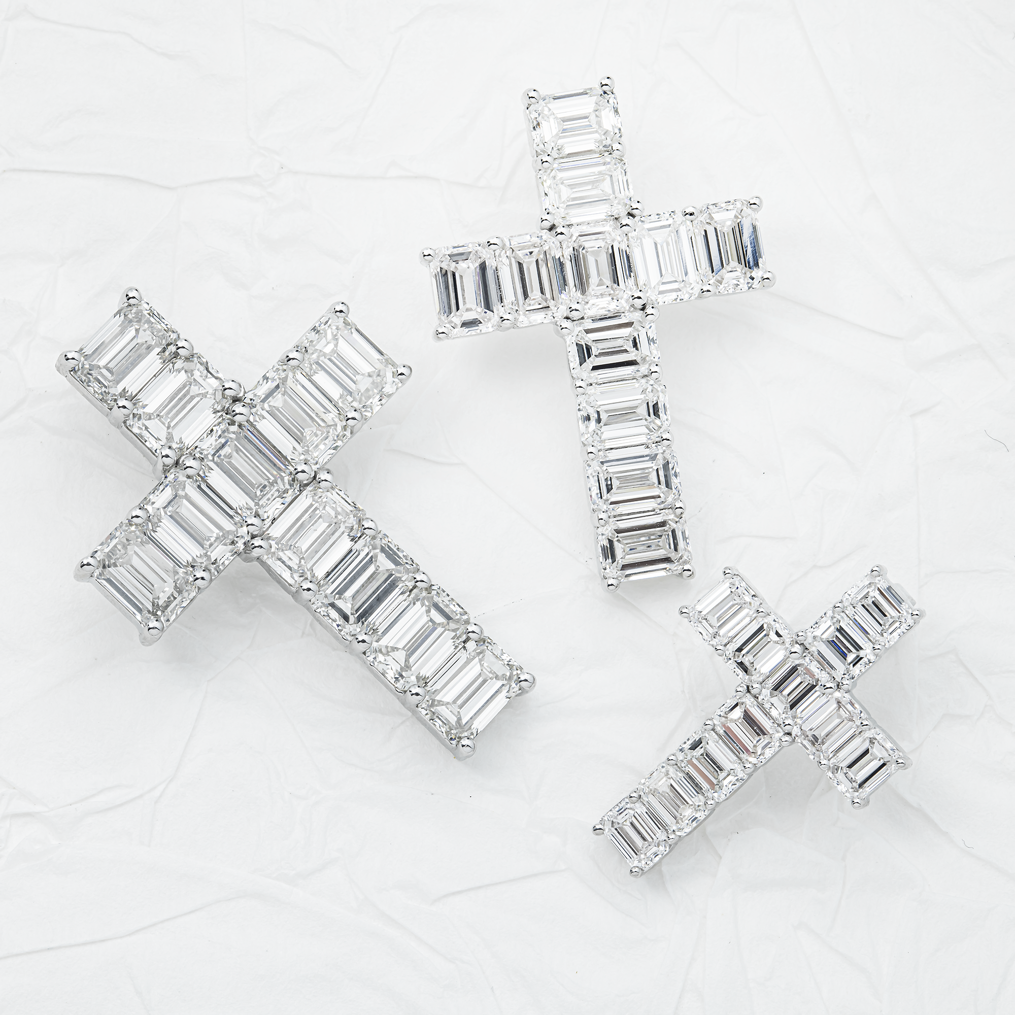 14K White Gold Emerald Cut Diamond Cross Pendant 2.50ct