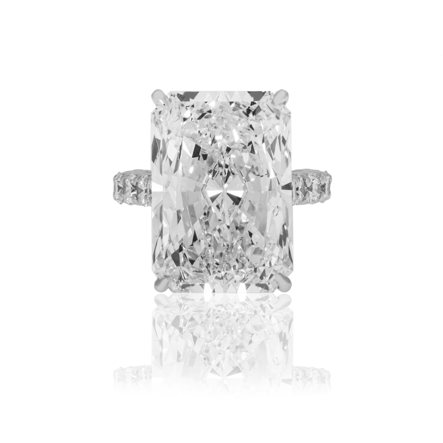 18K White Gold 20.01ct Radiant Cut Diamond Engagement Ring 22.26ctw