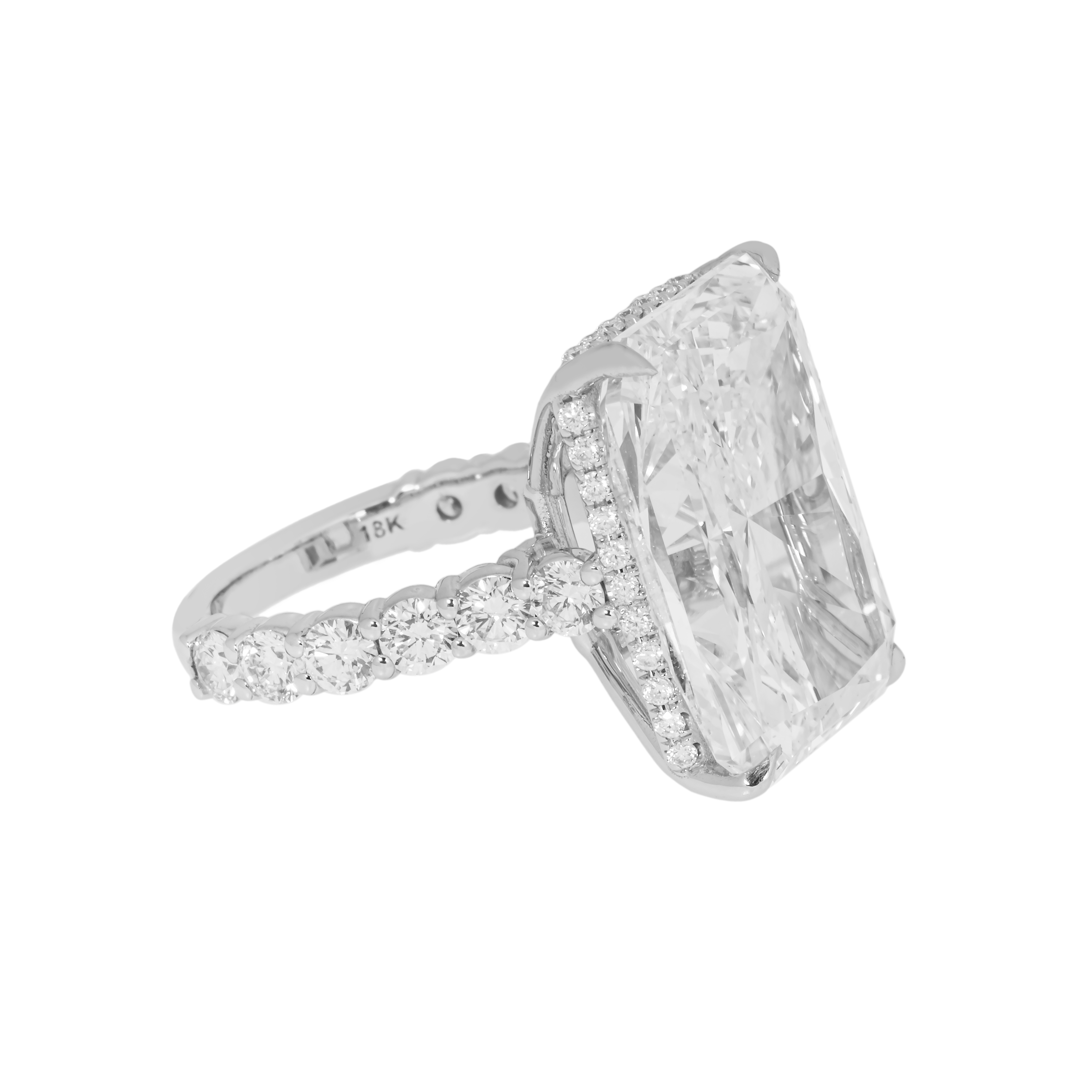 18K White Gold 20.01Ct Radiant Cut Diamond Engagement Ring 22.26Ctw Bridal