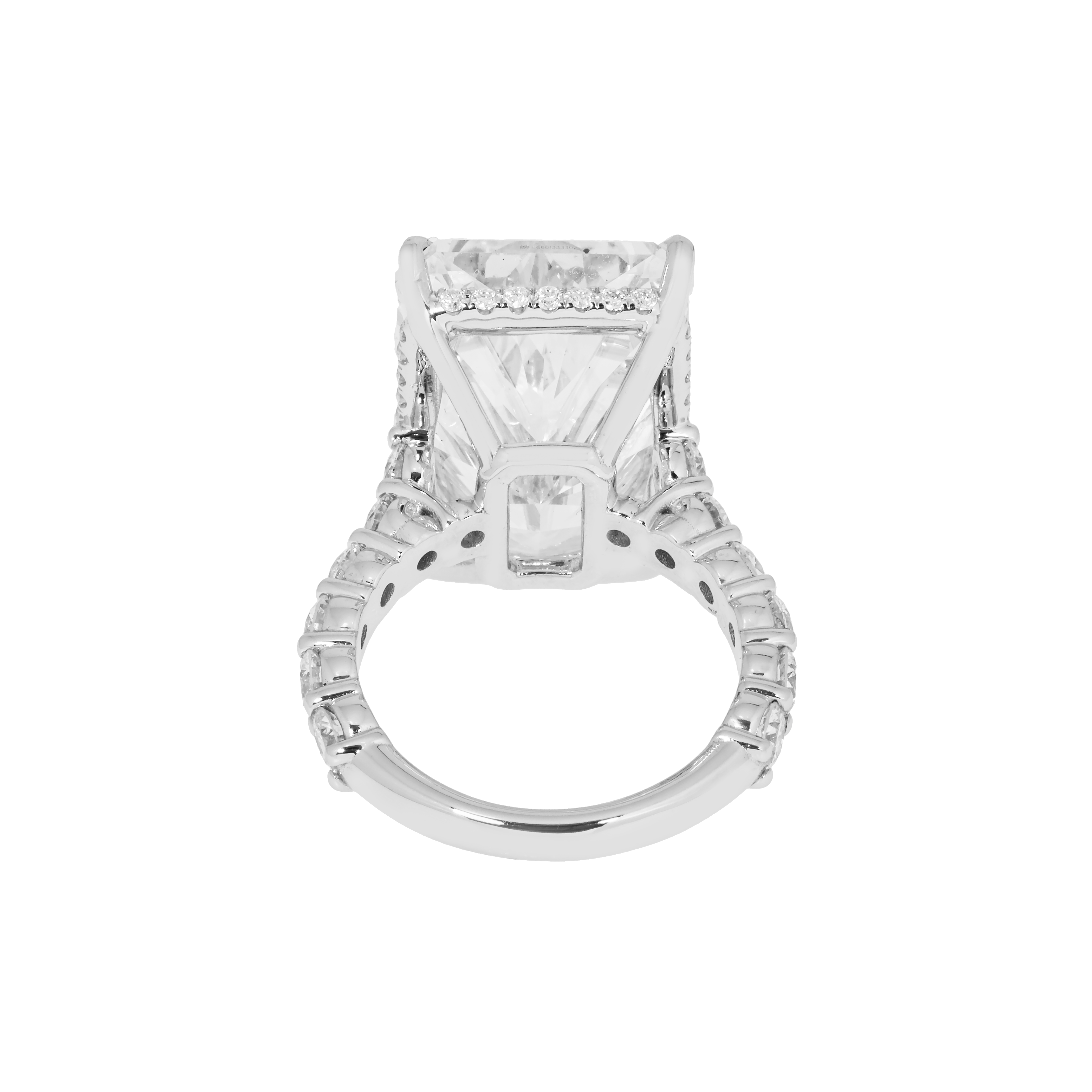 18K White Gold 20.01Ct Radiant Cut Diamond Engagement Ring 22.26Ctw Bridal