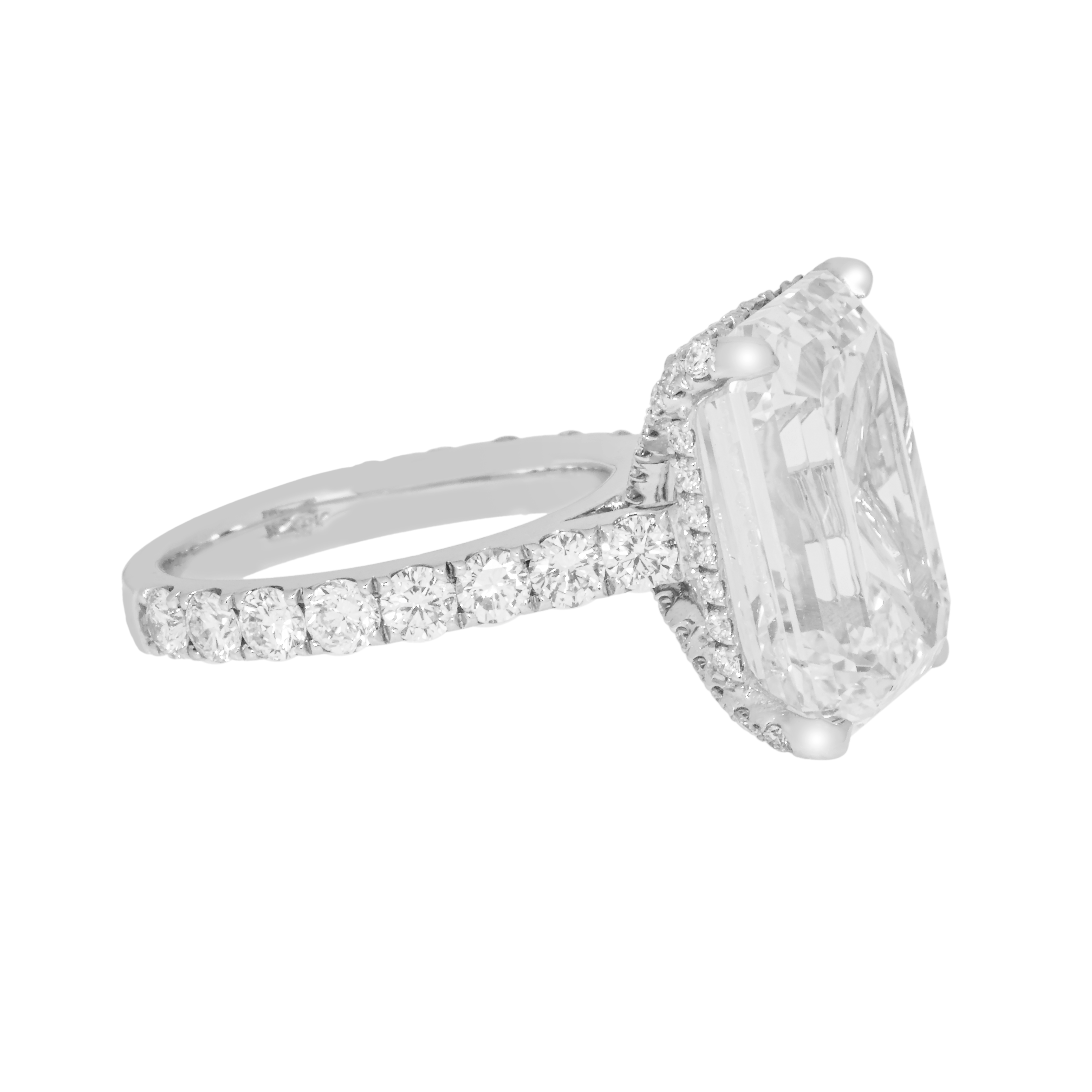 Gia 18K White Gold 13.84Ct Emerald Cut Diamond Engagement Ring 15.79Ctw Bridal