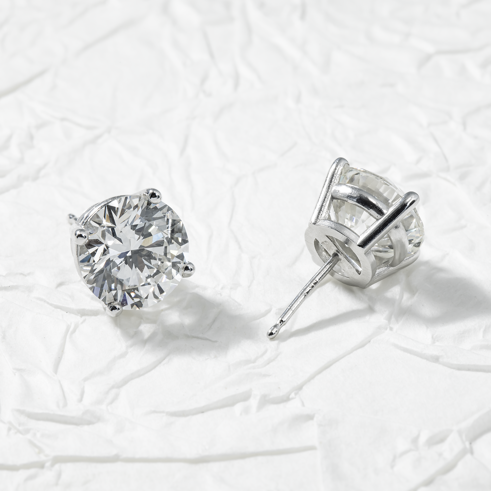 Igi 14K White Gold 3.03Ct Each Solitaire Round Diamond Stud Earrings 6.08Ctw