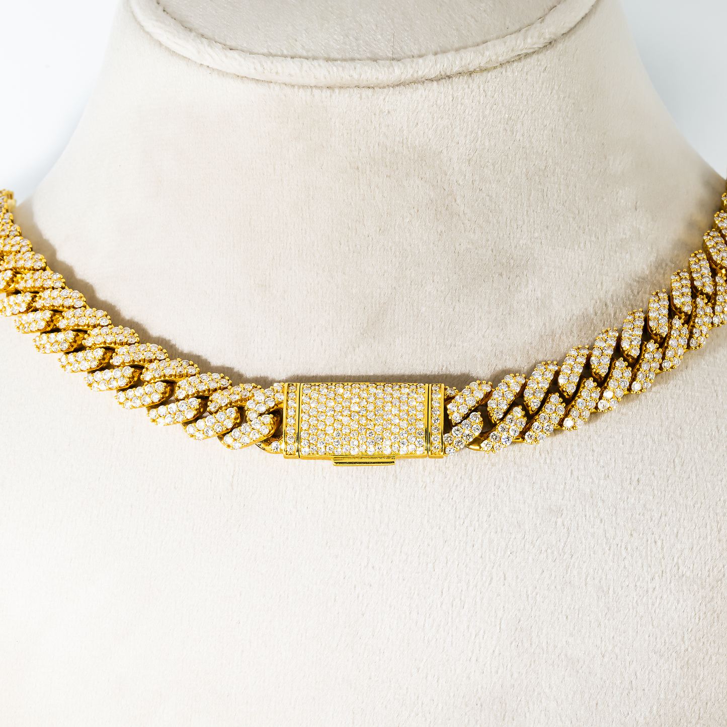 14K Yellow Gold Round Diamond Cuban Link Chain 22.0ct