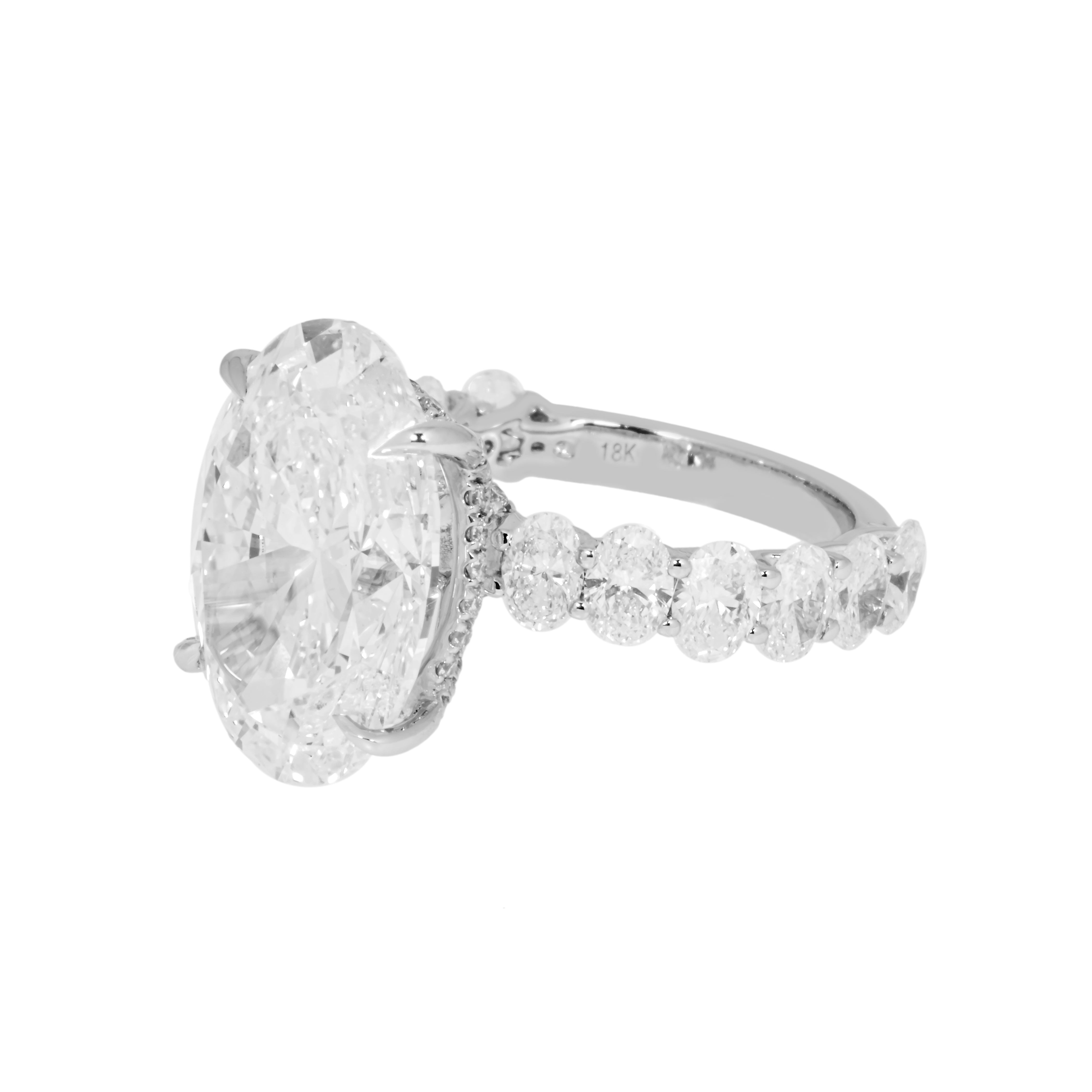 18K White Gold 10Ct Oval Cut Diamond Engagement Ring 12.70Ctw Bridal