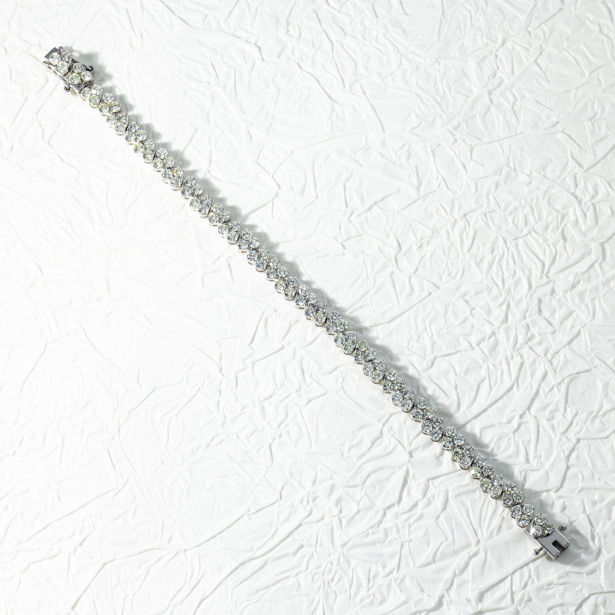 14K White Gold Round Diamond Heart Shaped Bracelet 8.90Ct Bracelets