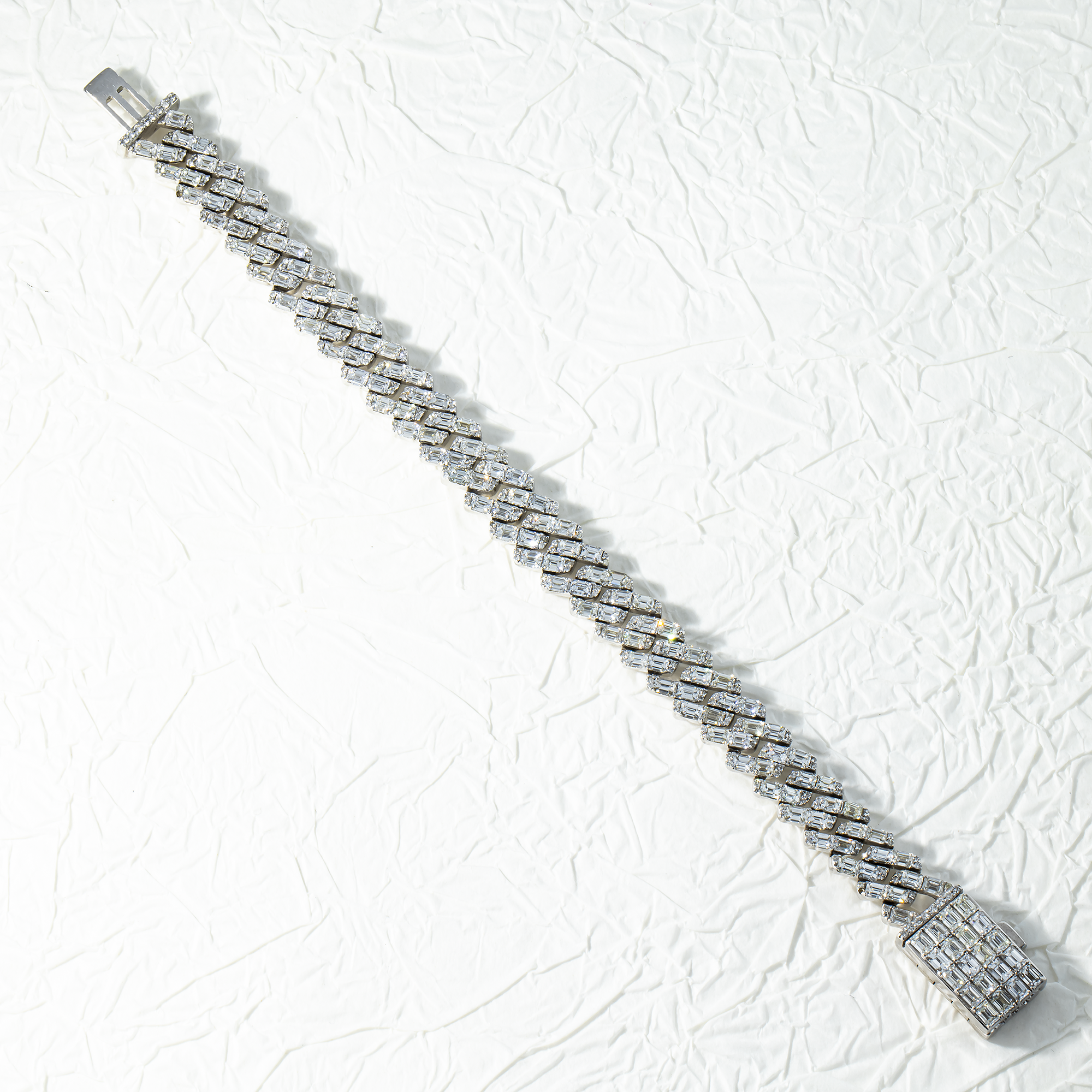 14K White Gold 10Mm Emerald Cut Diamond Cuban Link Bracelet 17.07Ct Bracelets