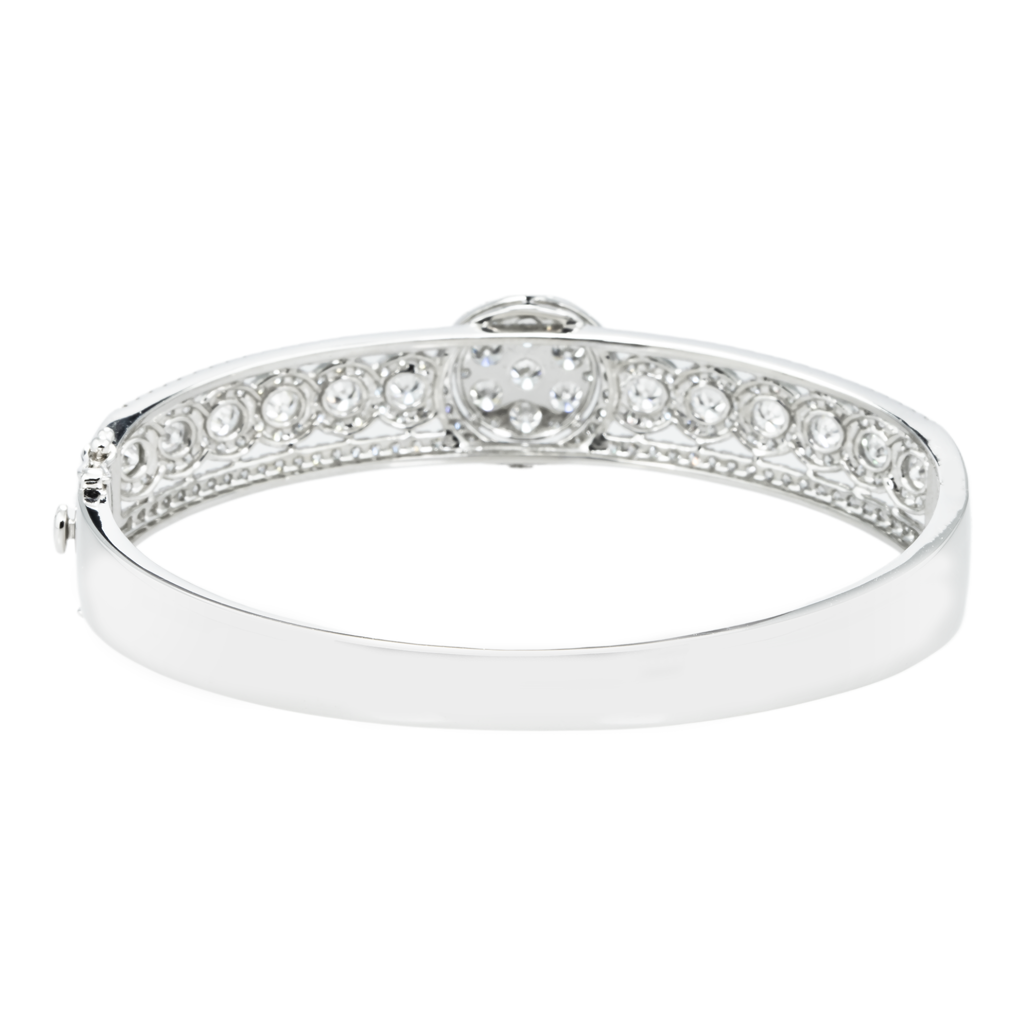 White Gold Detailed Round Diamond Bangle Bracelet 4.70ct