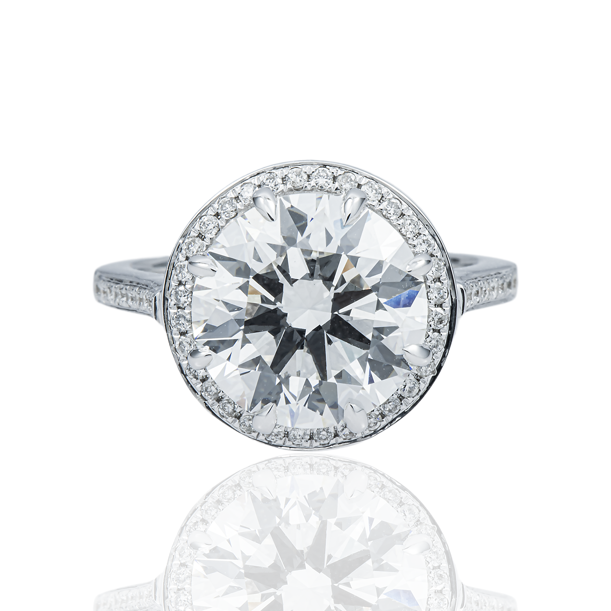 18K White Gold 5.01ct Round Diamond Engagement Ring