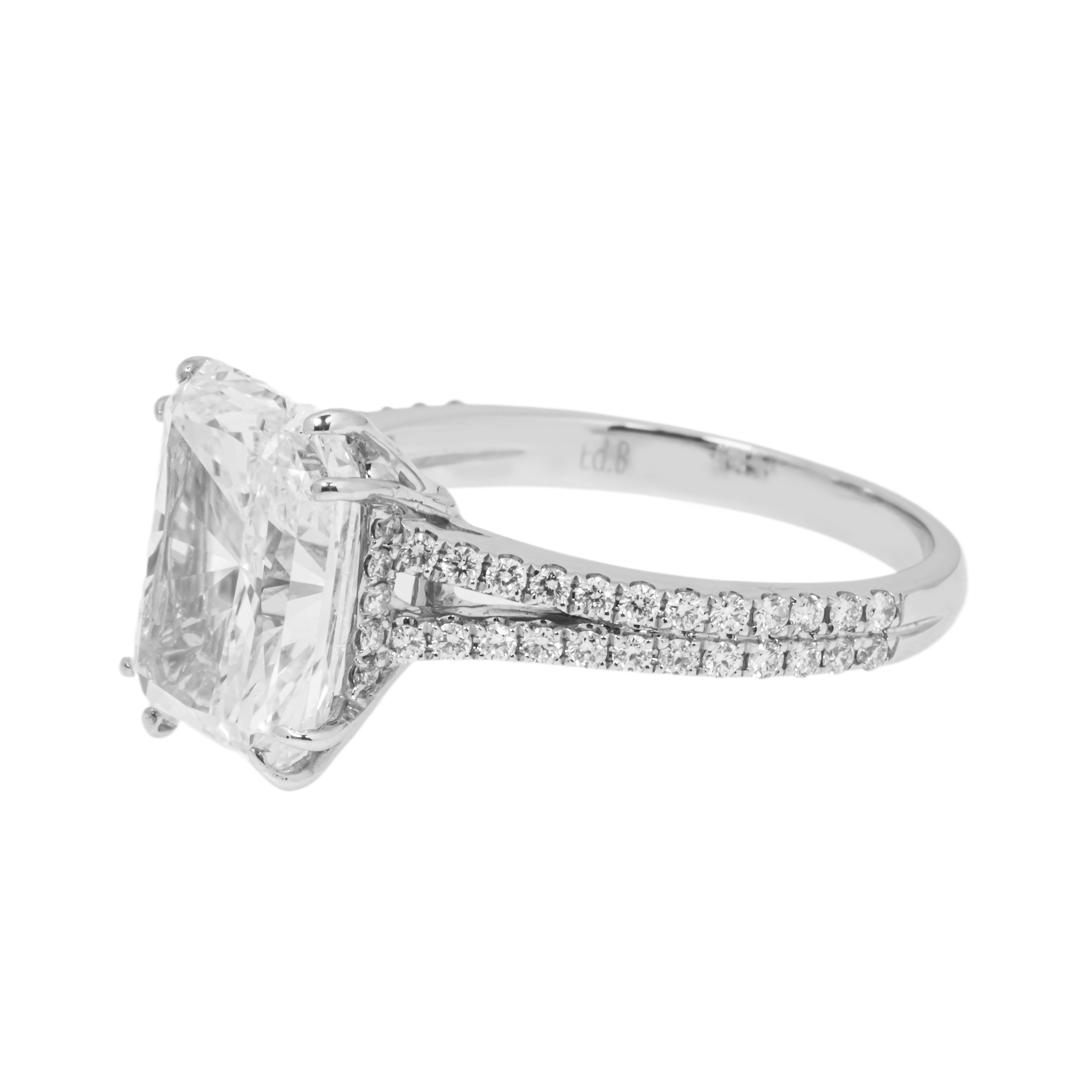 18K White Gold 4.41Ct Elongated Cushion Cut Diamond Engagement Ring Bridal