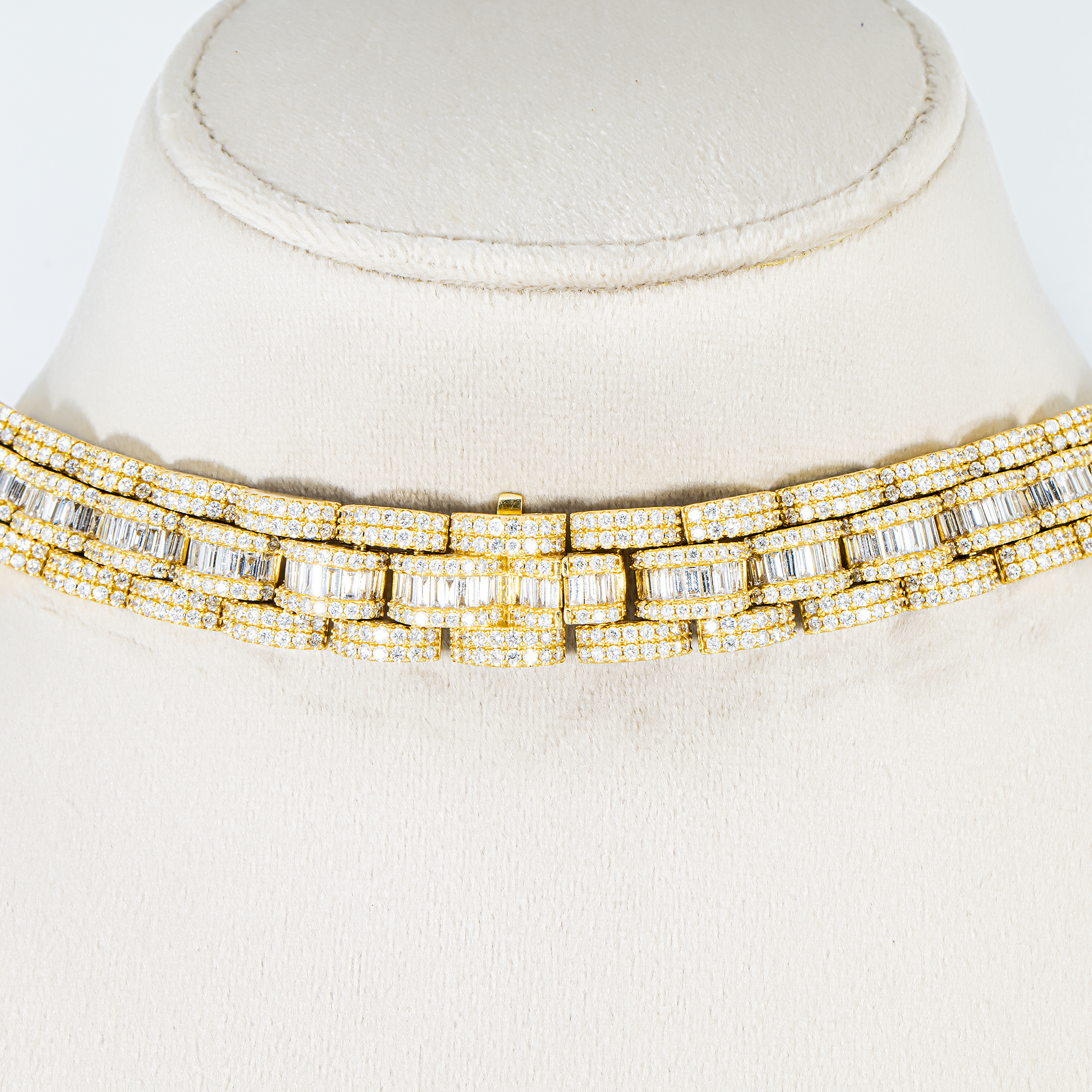 14K Yellow Gold Round & Baguette Cut Diamond Chain 46.69ct
