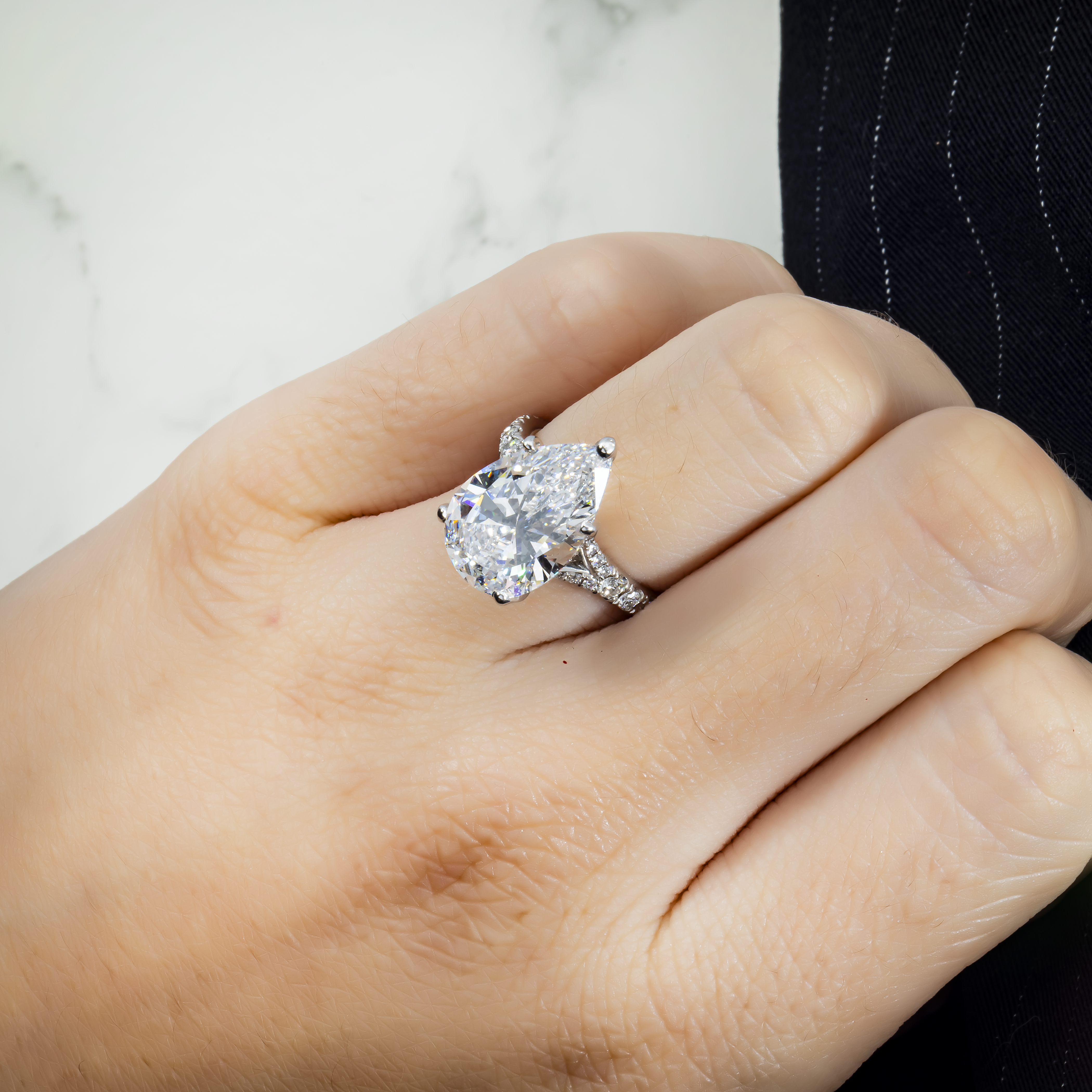 18K White Gold 6.07Ct Pear Cut Diamond Engagement Ring 6.93Ctw Bridal