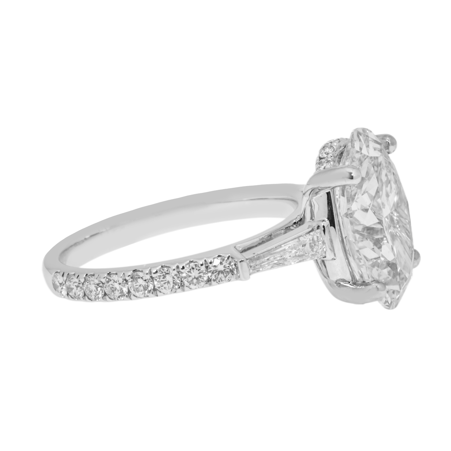 18K White Gold 4.35ct Oval Cut Diamond Engagement Ring 5.11ctw