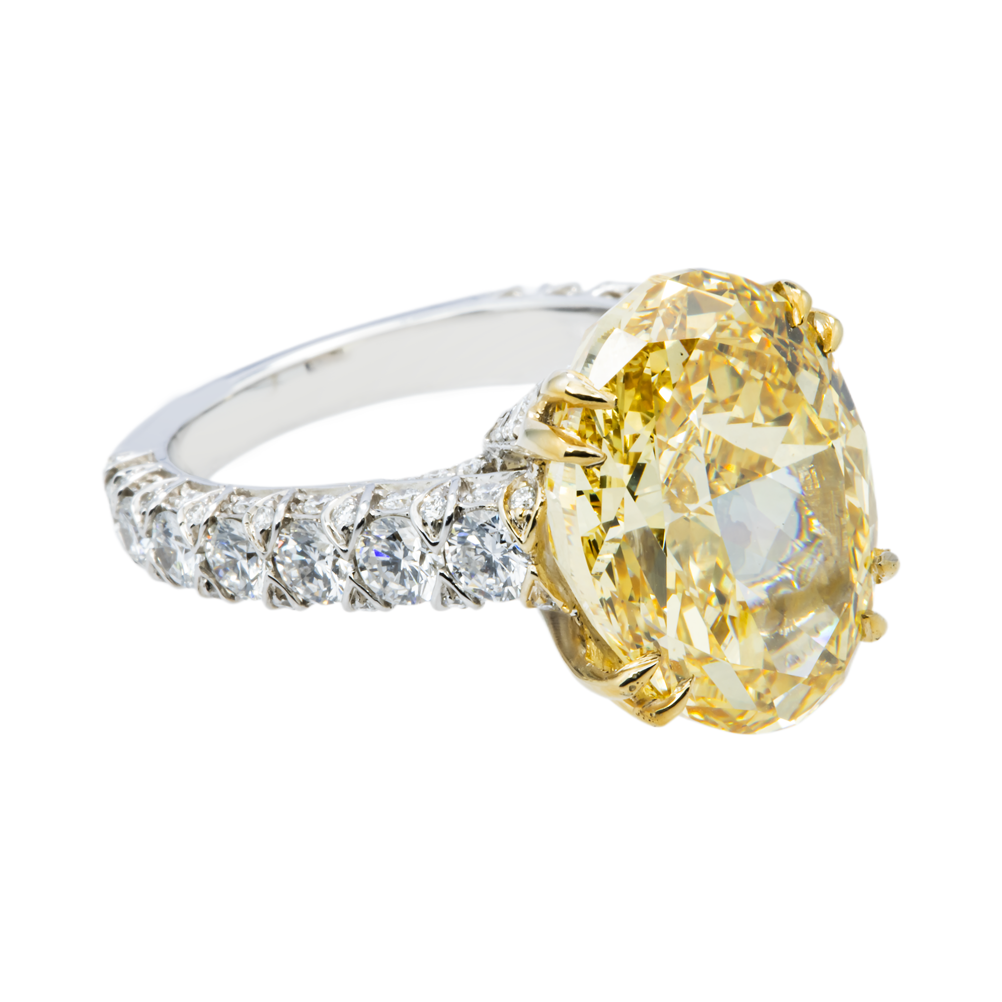 18K White Gold 11.57ct Oval Cut Fancy Yellow Diamond Ring 13.67ctw