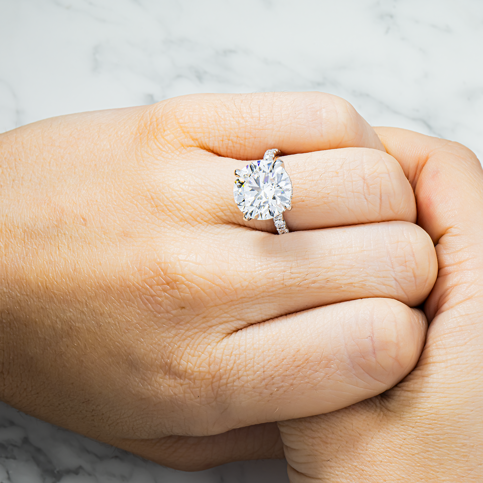 18K White Gold 7.65ct Round Diamond Engagement Ring 8.70ctw