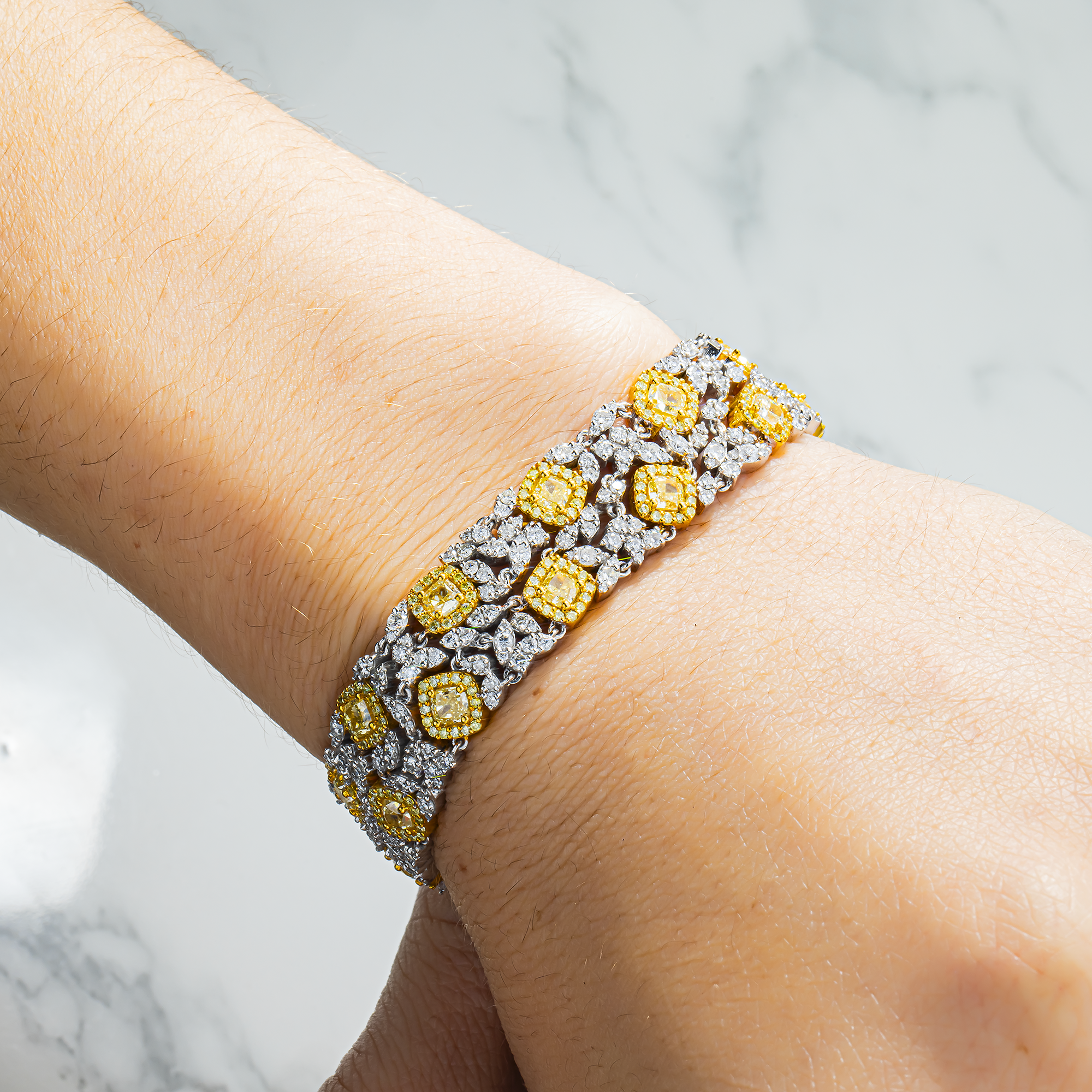 Garden of Roses - 14K Two Tone Canary Yellow & White Diamond Bracelet 14.30ct