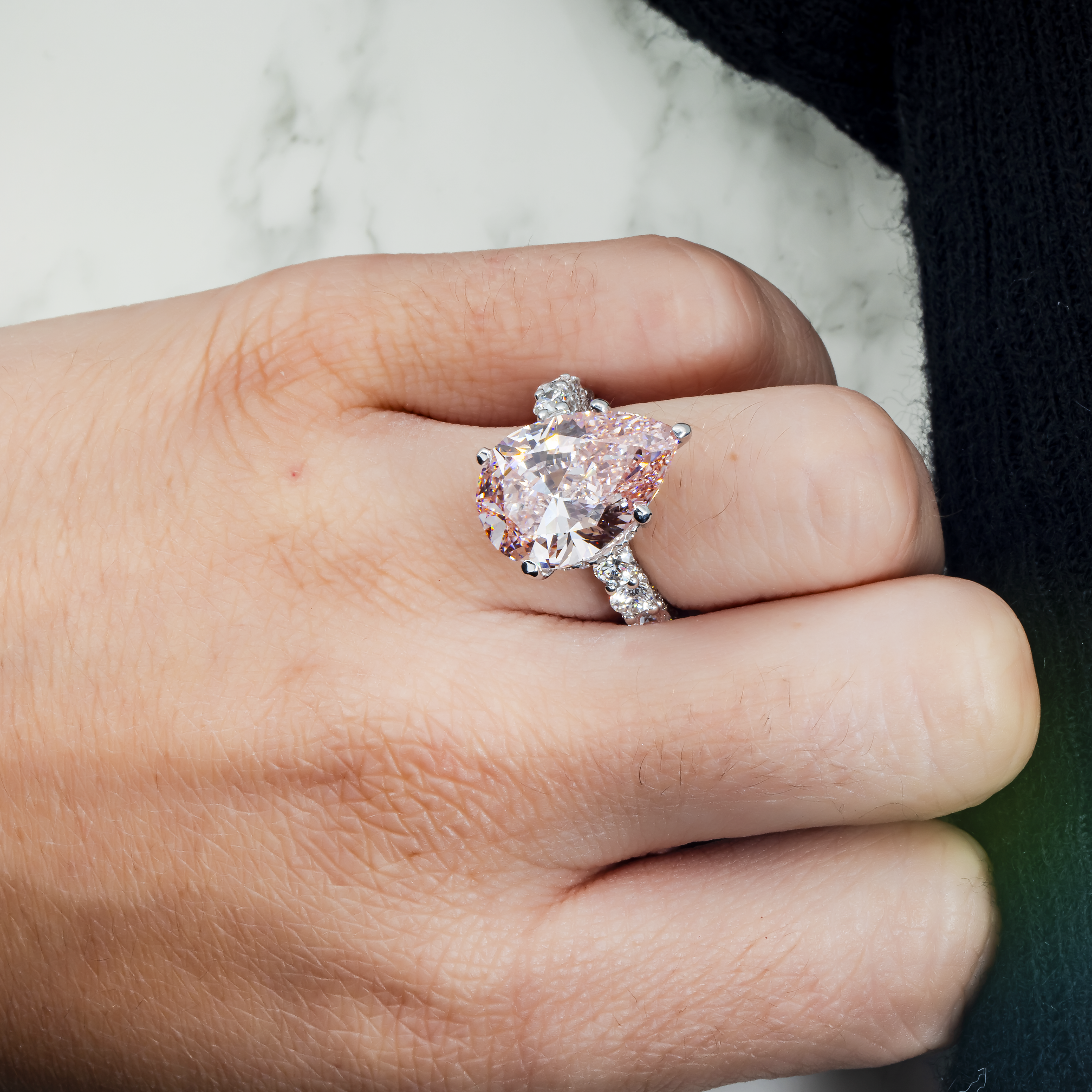 Gia 18K White Gold 10Ct Pear Cut Fancy Intense Pink Diamond Ring 12.70Ctw Bridal