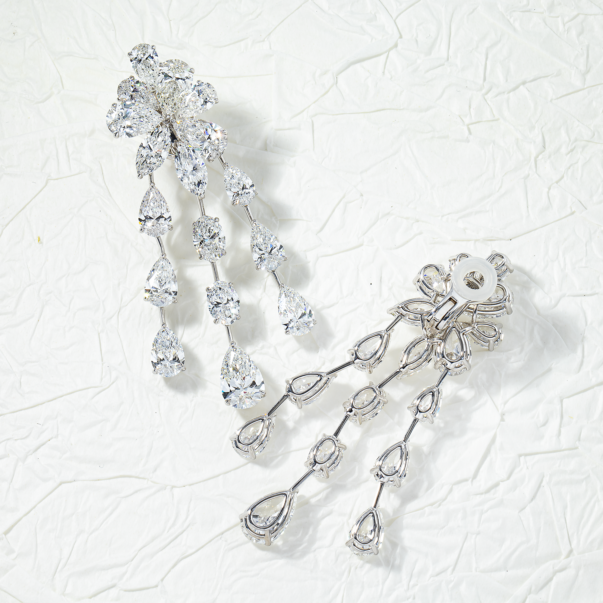 Igi 18K White Gold Mutli Cut Diamond Waterfall Drop Earrings 41.54Ctw