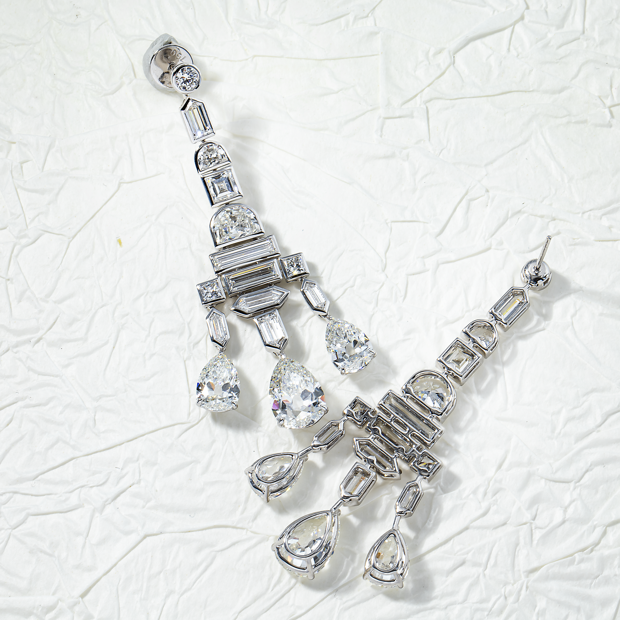 18K White Gold Antique Design Diamond Drop Earrings 20.92Ctw