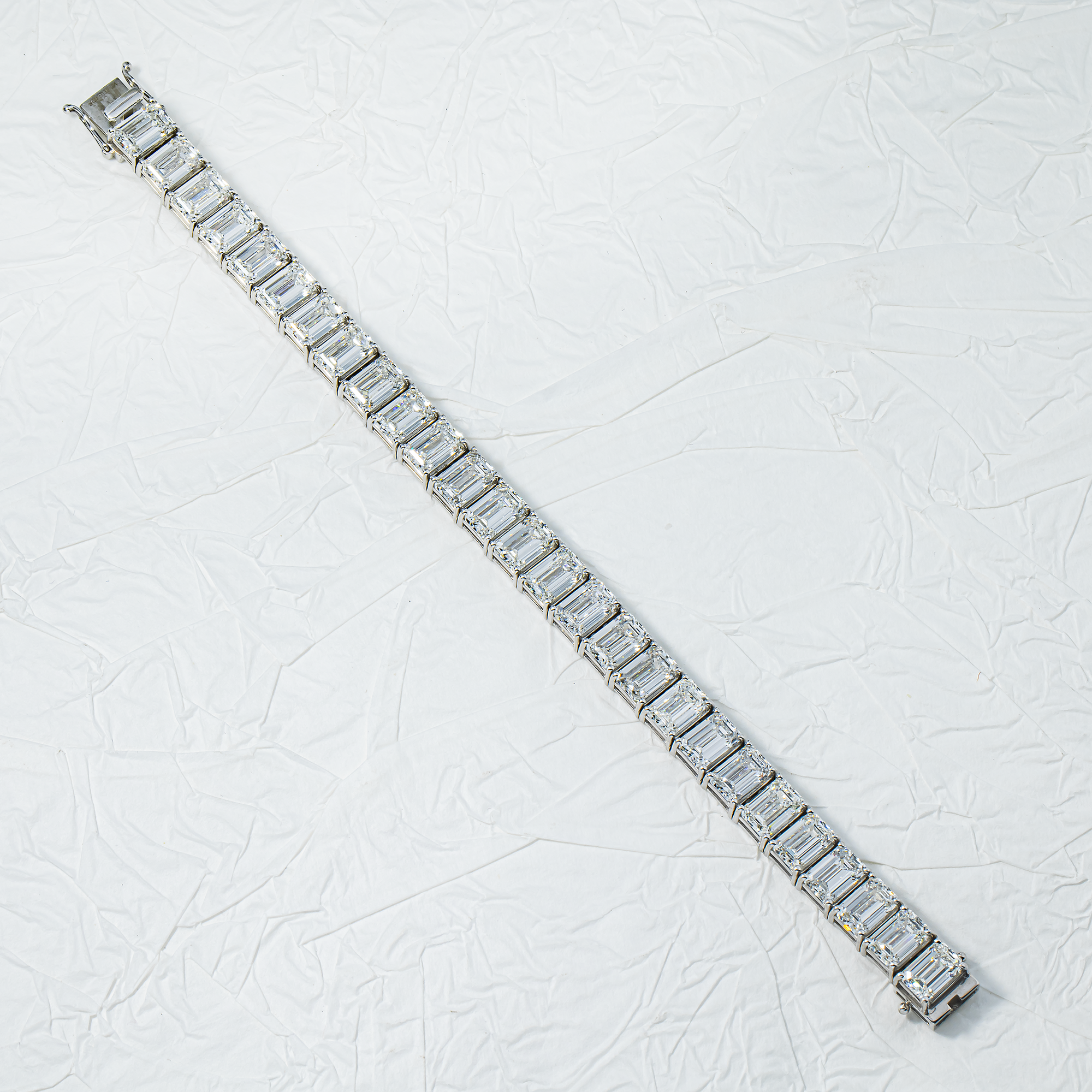 14K White Gold Emerald Cut Diamond Tennis Bracelet 41.75ct
