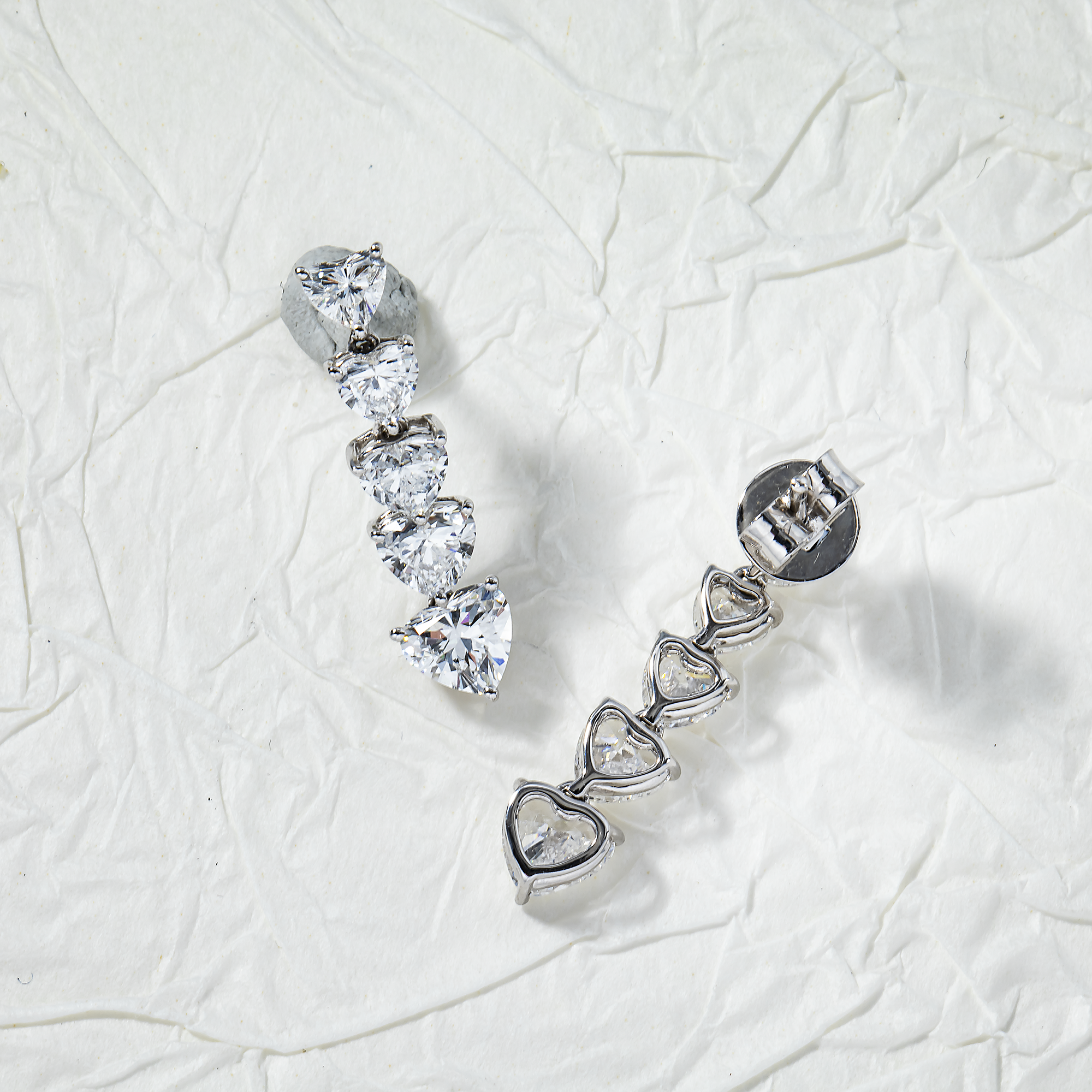 18K White Gold Falling Heart Diamond Drop Earrings 3.98Ctw