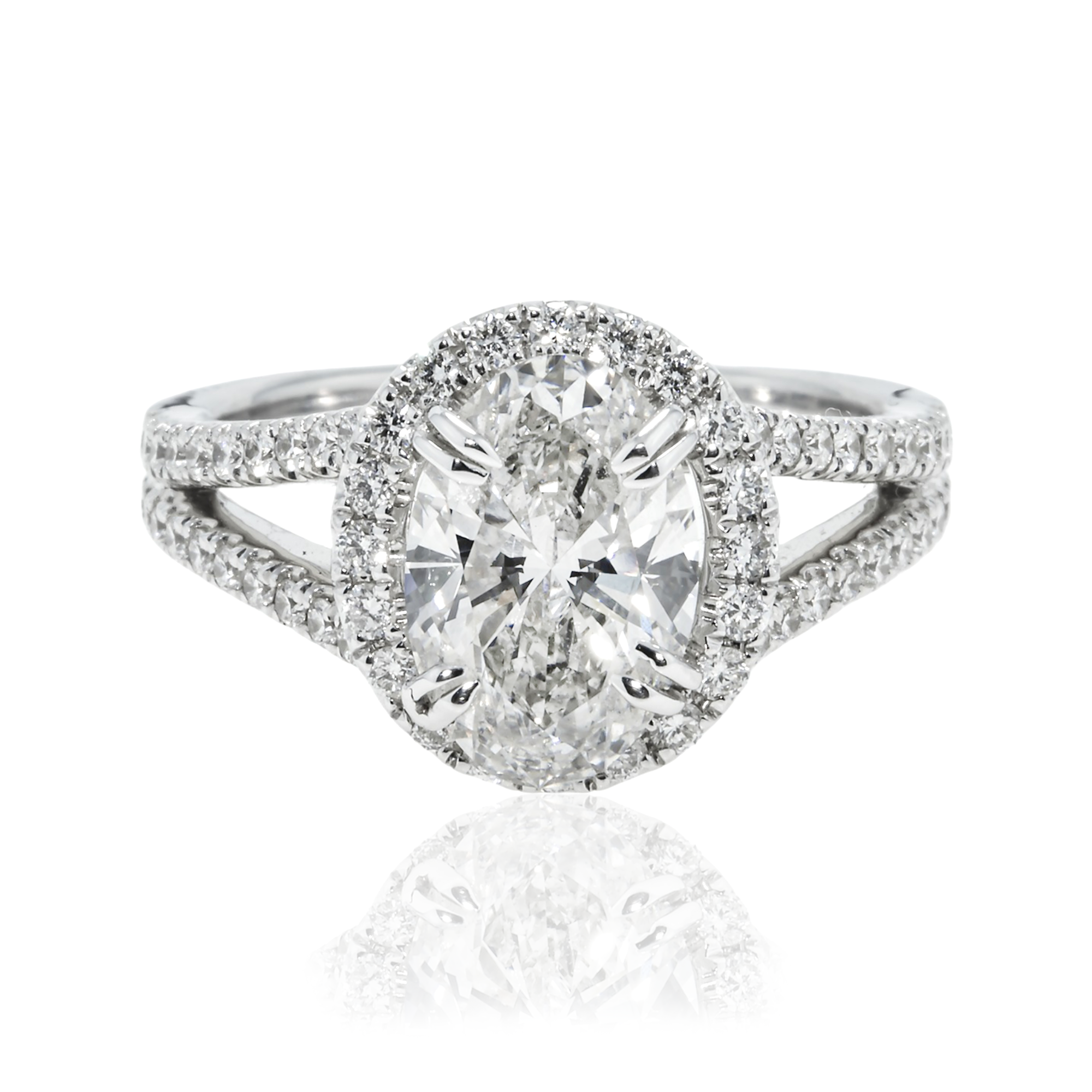 18K White Gold 2.36Ct Oval Cut Diamond Engagement Ring 3.24Ctw Bridal