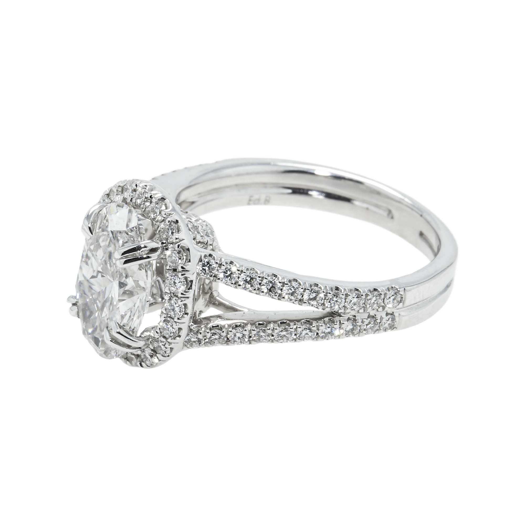 18K White Gold 2.36Ct Oval Cut Diamond Engagement Ring 3.24Ctw Bridal