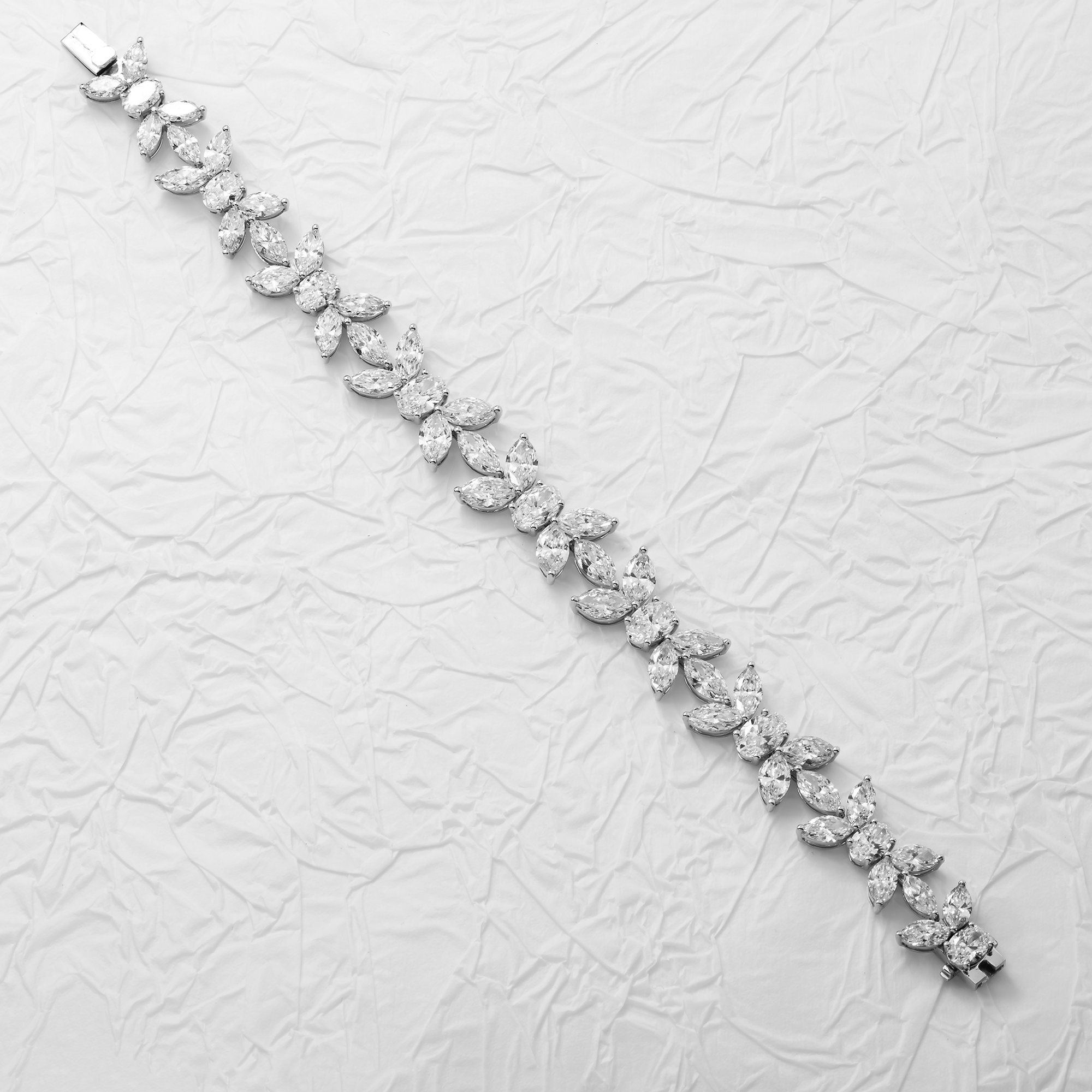 14K White Gold Oval & Marquise Cut Diamond Bracelet 22.92ct